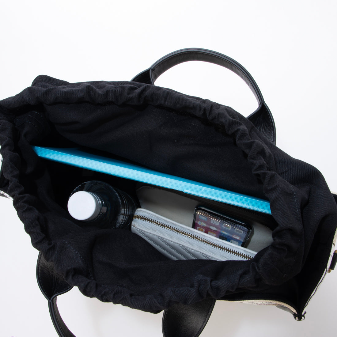 イヌイエディションズ INOUI EDITIONS 【正規取扱店】NOMADE BAG 07708 (Noir/Black) Noir/Black