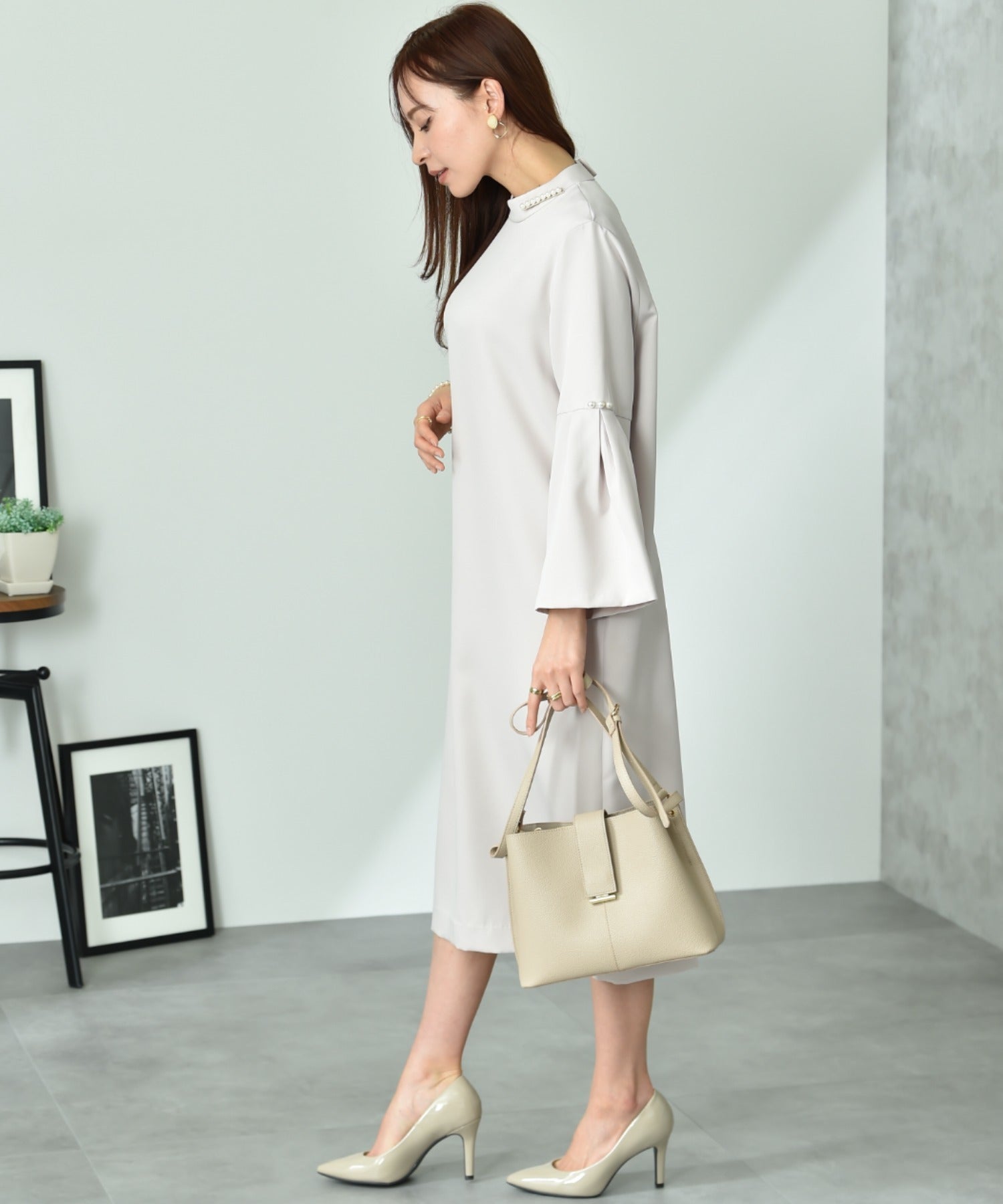 インタープラネット INTERPLANET 【マシーンウォッシャブル】ダブルクロス袖パール釦ワンピース