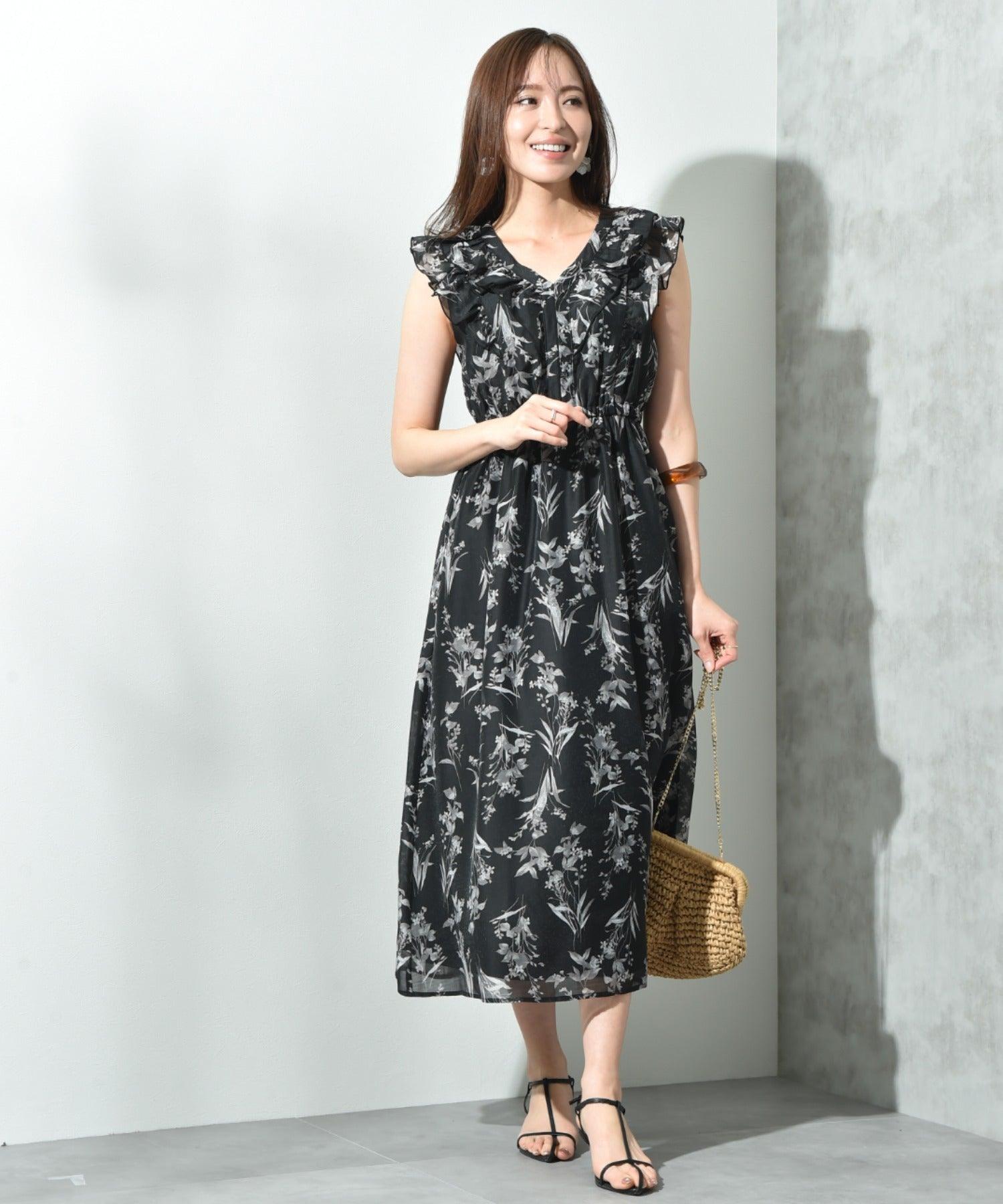 インタープラネット INTERPLANET シアー単色フラワープリントフリルワンピース (花柄 ブラック) 花柄 ブラック