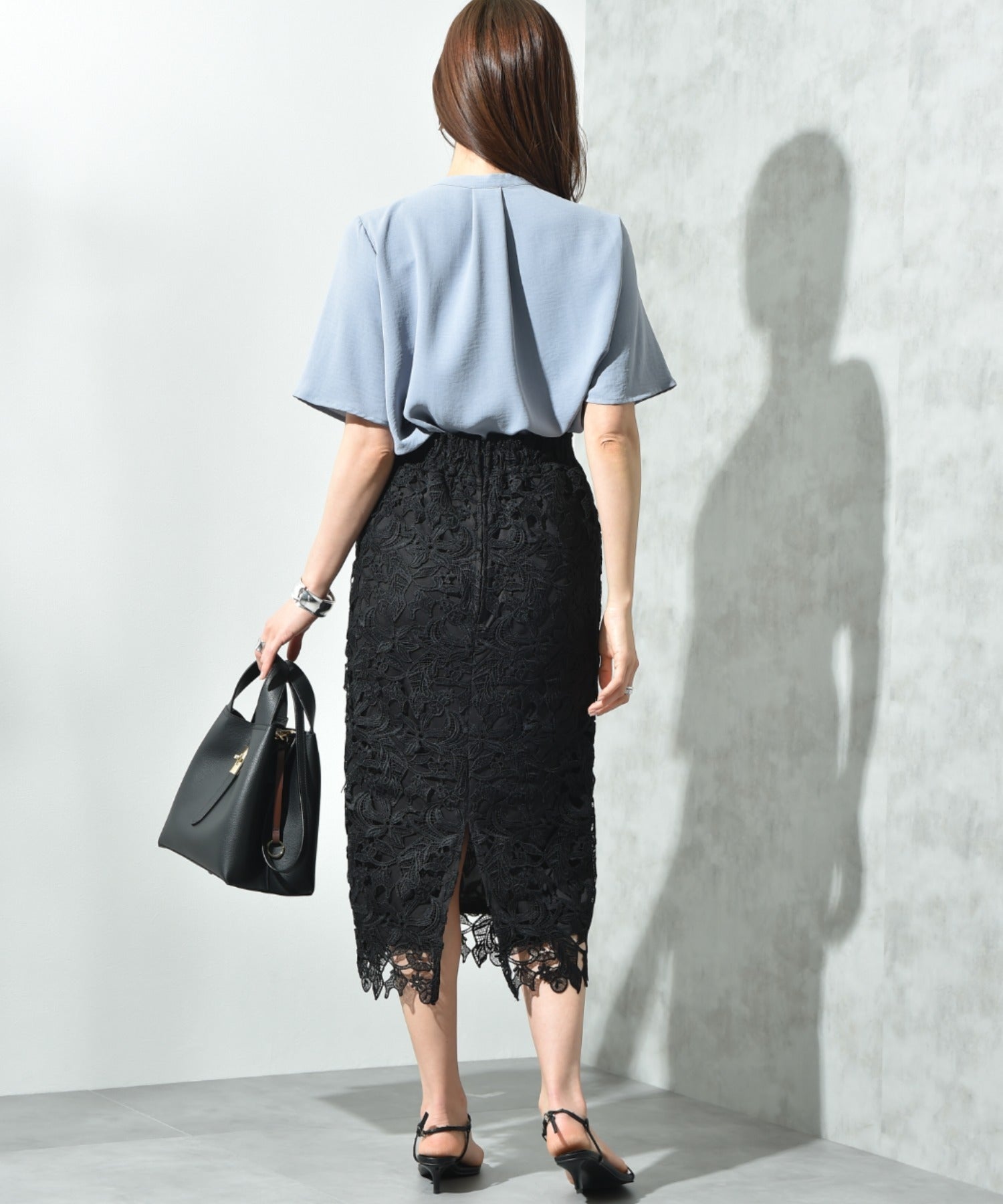 インタープラネット INTERPLANET ケミカルレースBACKファスナータイトスカート (ブラック) ブラック