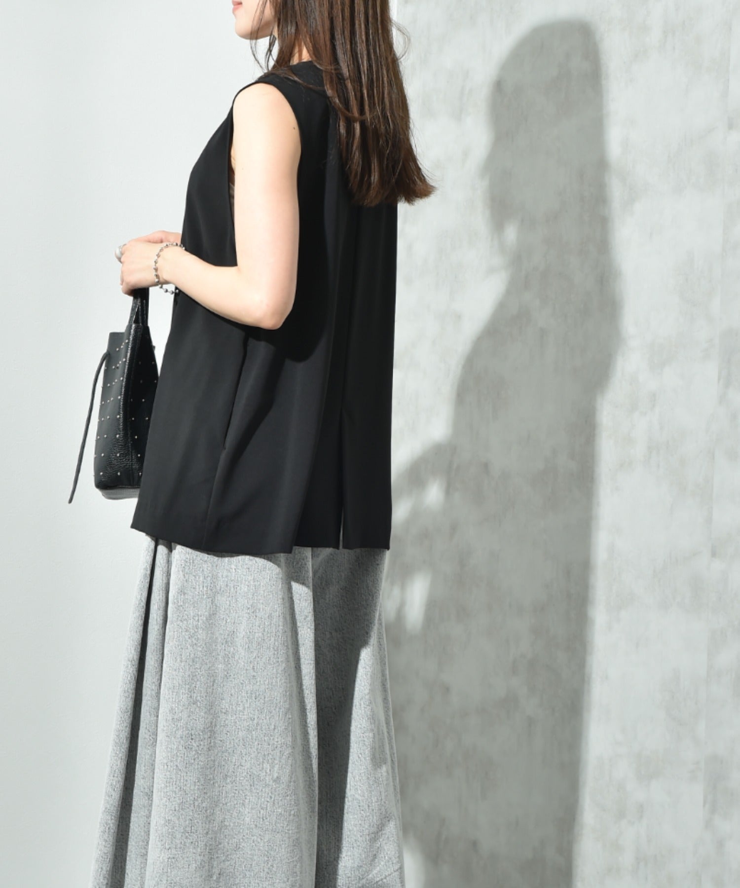 インタープラネット INTERPLANET 【CLOCHE】接触冷感ダブルベスト (ブラック) ブラック