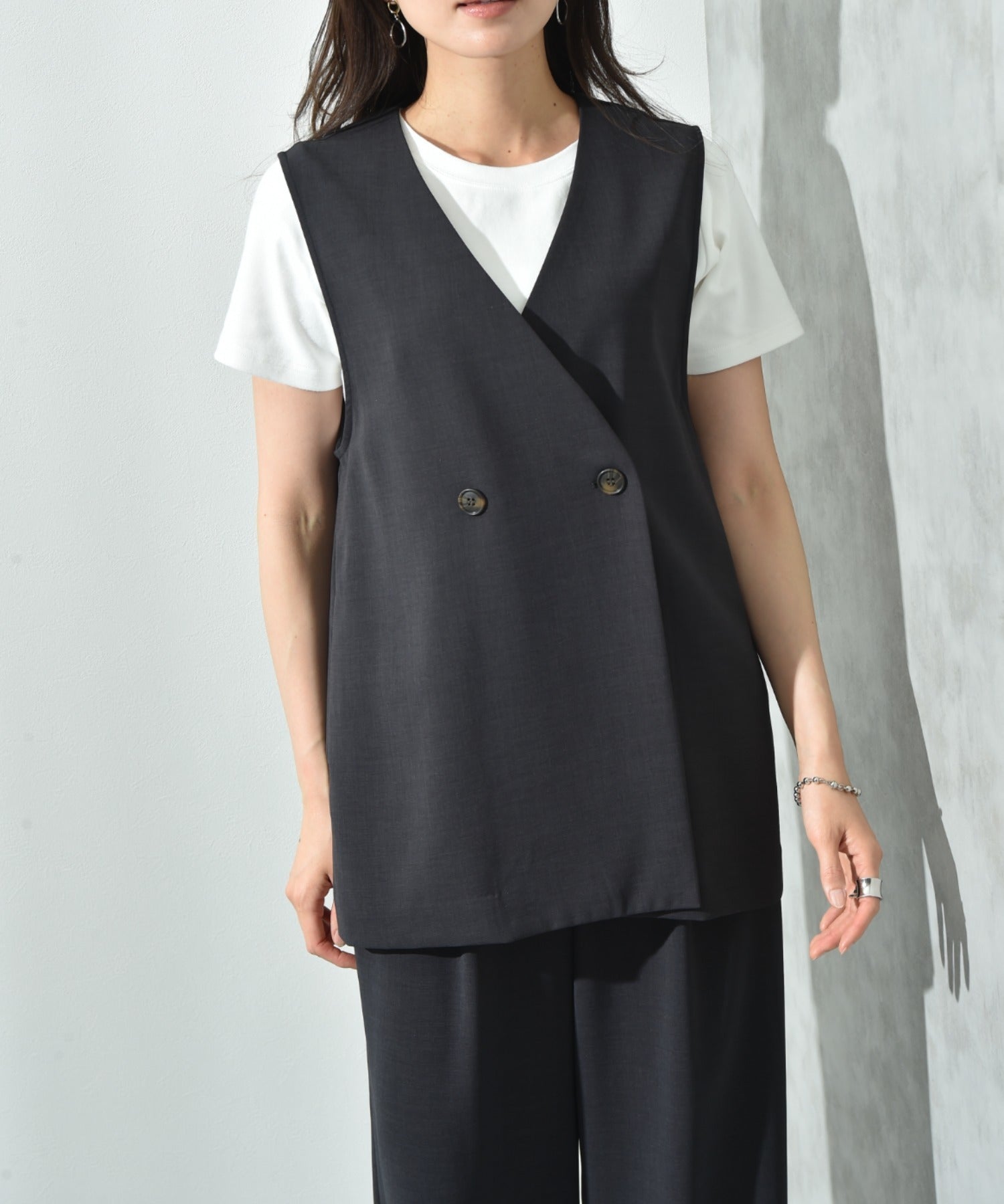 インタープラネット INTERPLANET 【CLOCHE】接触冷感ダブルベスト (ブラック) ブラック