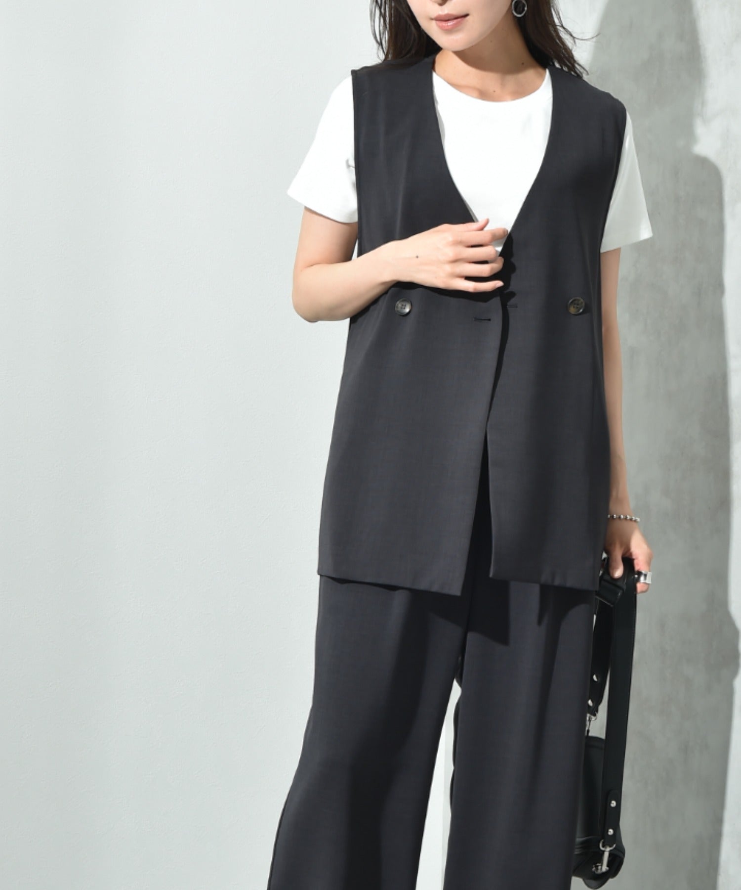 インタープラネット INTERPLANET 【CLOCHE】接触冷感ダブルベスト (ブラック) ブラック