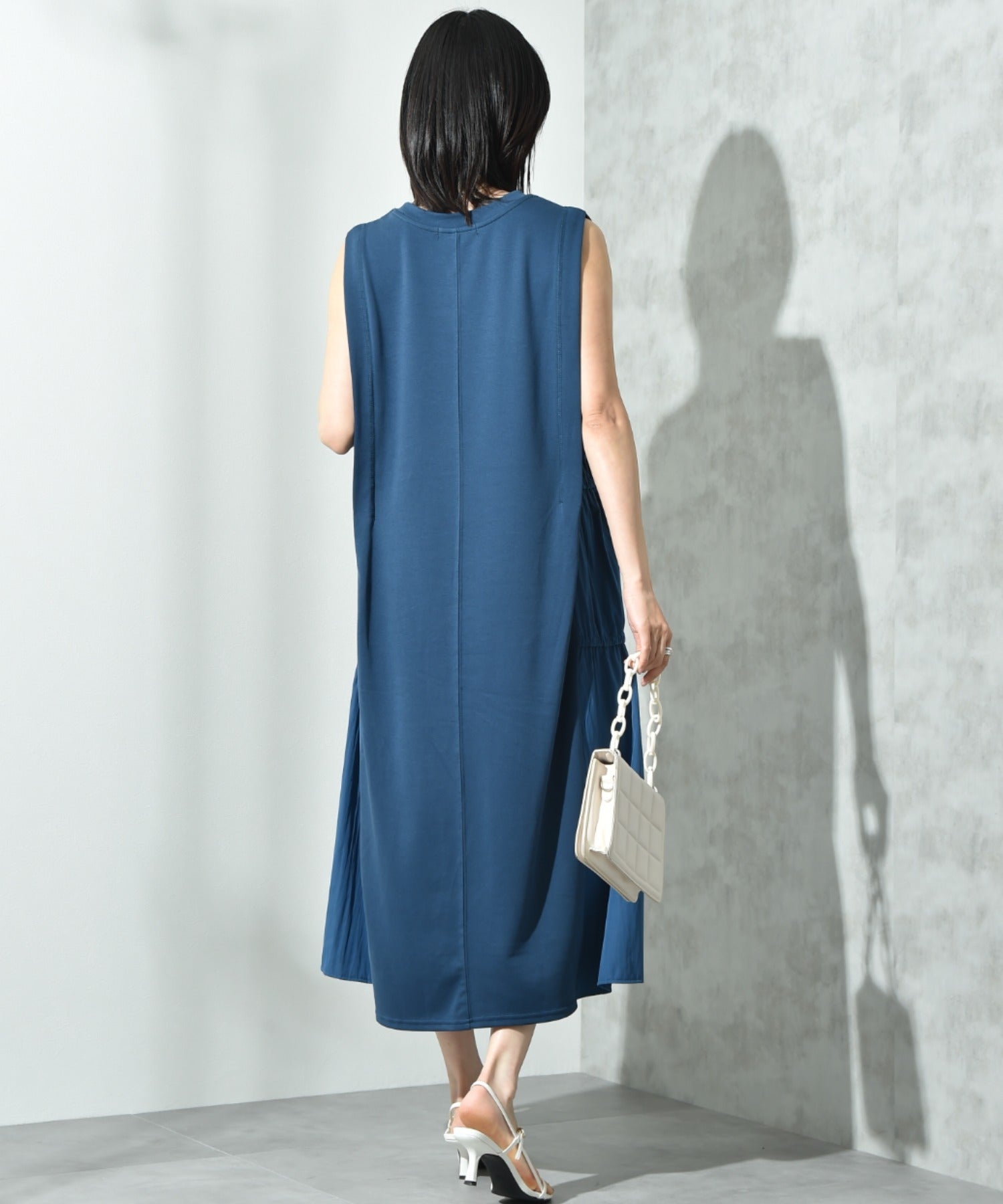 インタープラネット INTERPLANET 【接触冷感】サイドシャーリングワンピース (チャコールグレー) チャコールグレー