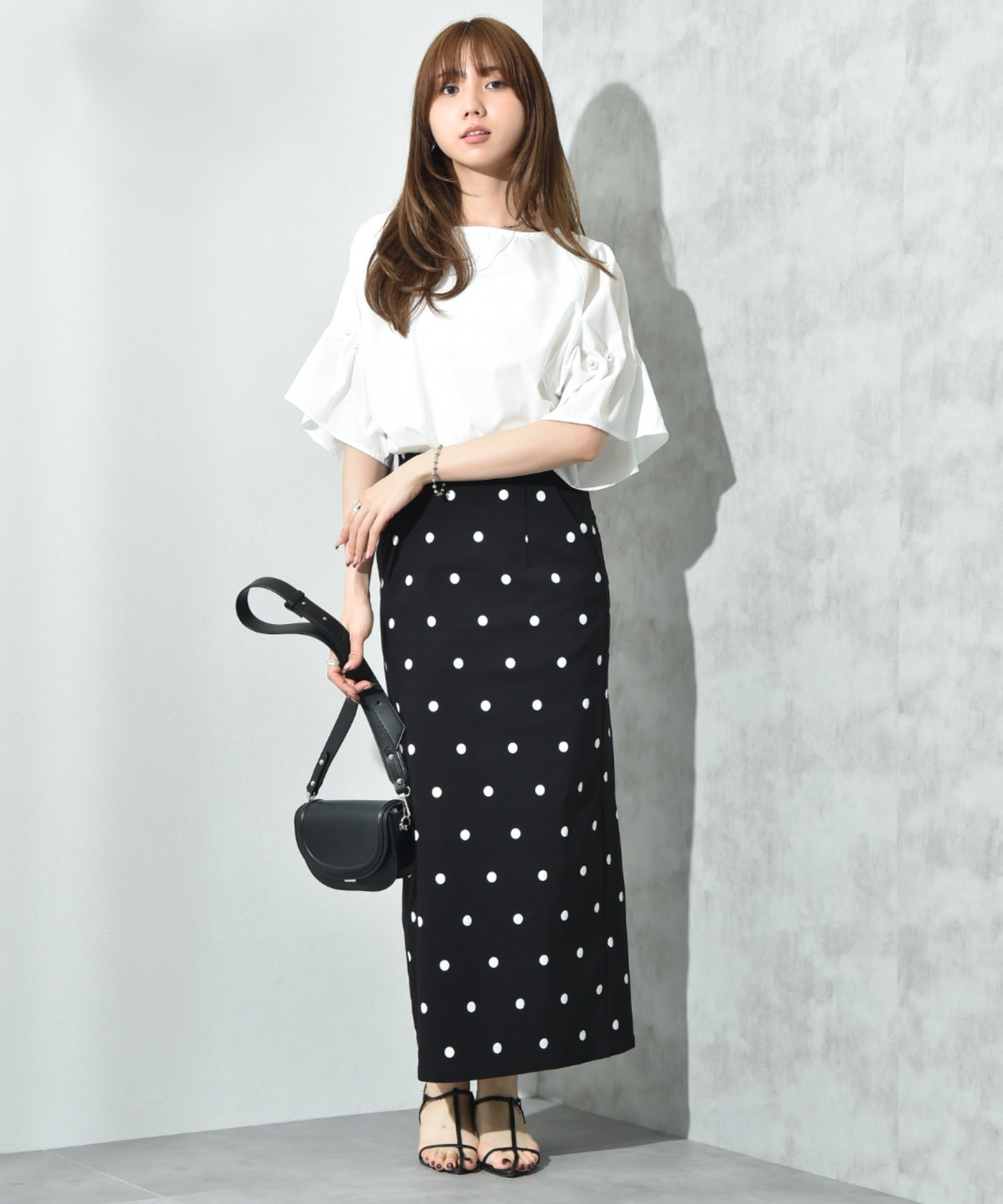 インタープラネット INTERPLANET ストレッチナロースカート (ドット ブラック) ドット ブラック