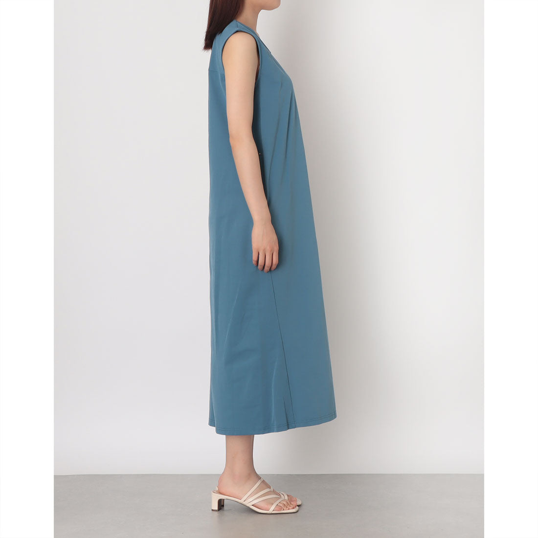 インタープラネット INTERPLANET ジャージーピンタックノースリワンピース (ブルー) ブルー