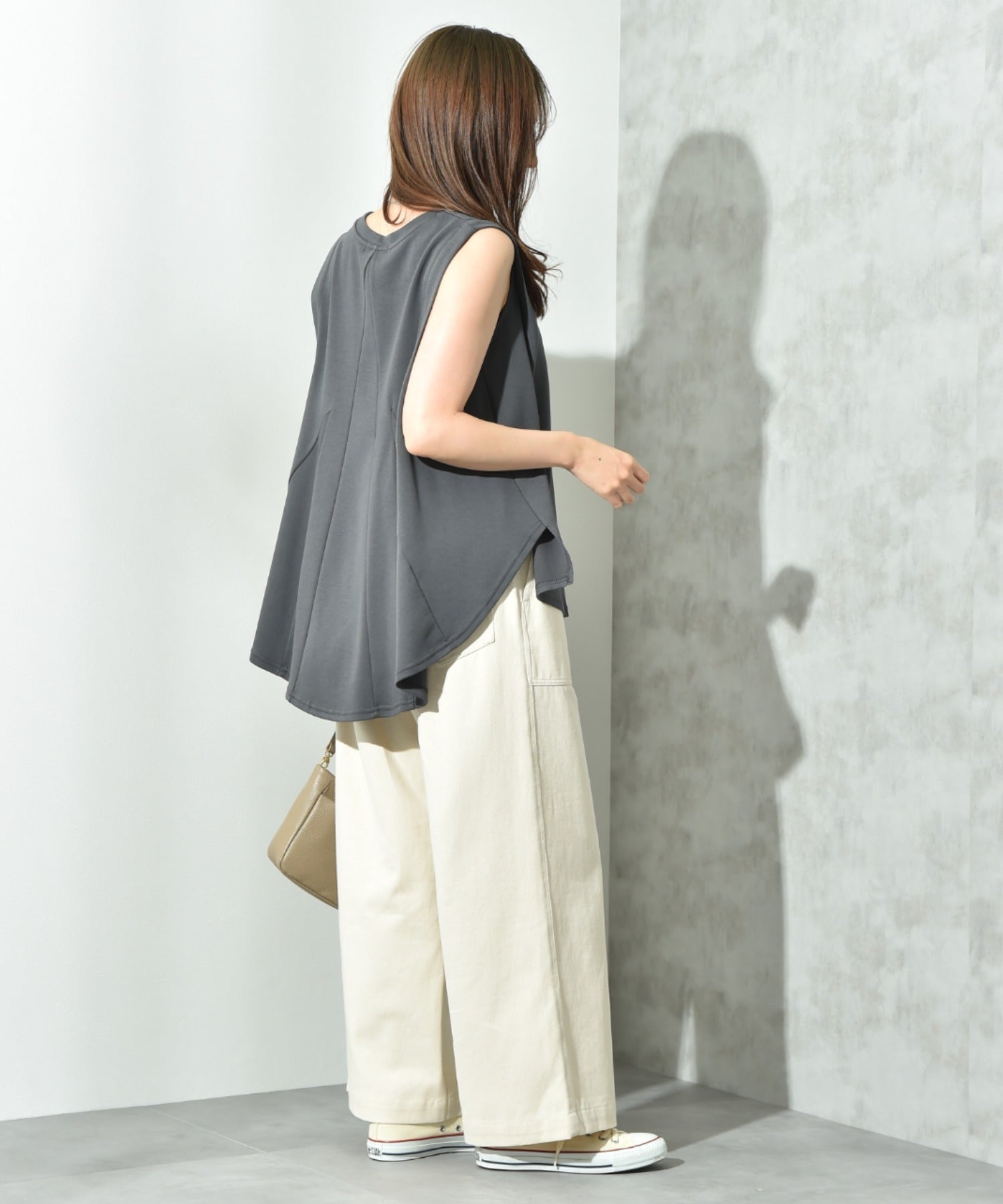 インタープラネット INTERPLANET 【接触冷感】パネル切替ノースリプルオーバー (グレージュ) グレージュ