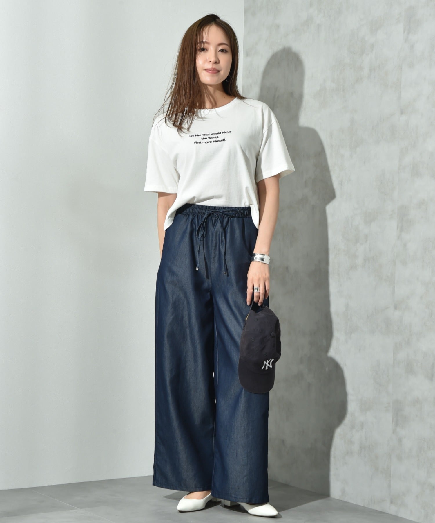 インタープラネット INTERPLANET ライトデニムワイドパンツ (ネイビー) ネイビー