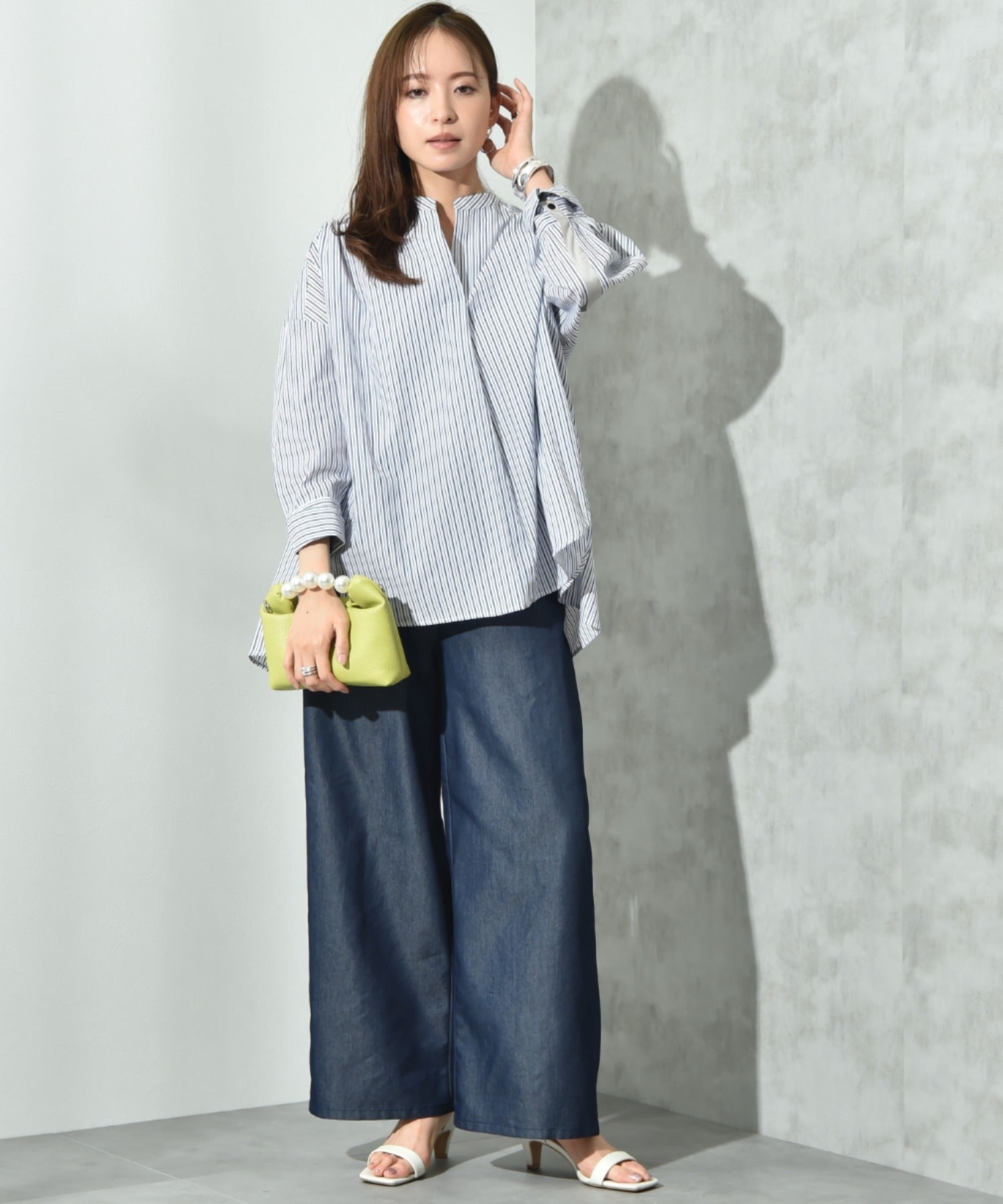 インタープラネット INTERPLANET ライトデニムワイドパンツ (ネイビー) ネイビー