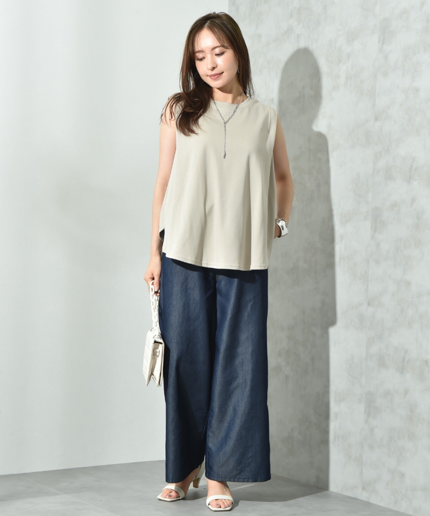 インタープラネット INTERPLANET ライトデニムワイドパンツ (ネイビー) ネイビー