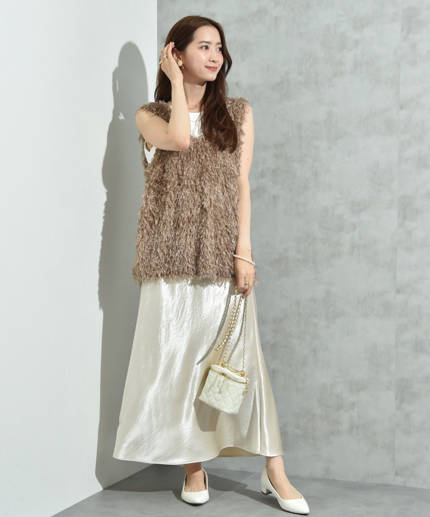 インタープラネット INTERPLANET 【actuel】フェザージャガードVネックベスト (ブラウン) ブラウン