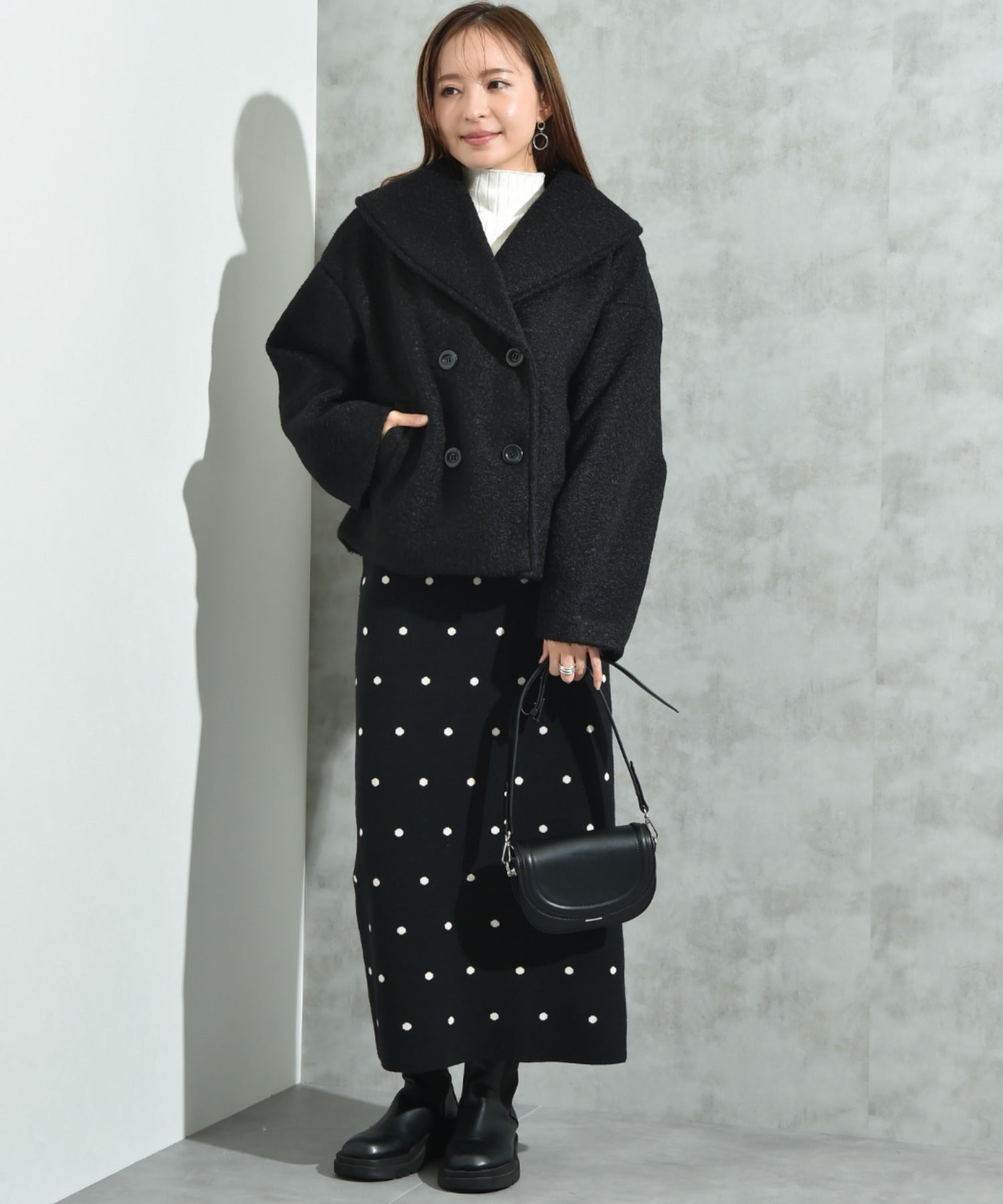 インタープラネット INTERPLANET フェイクウールリングニットショートコート (ブラック) ブラック