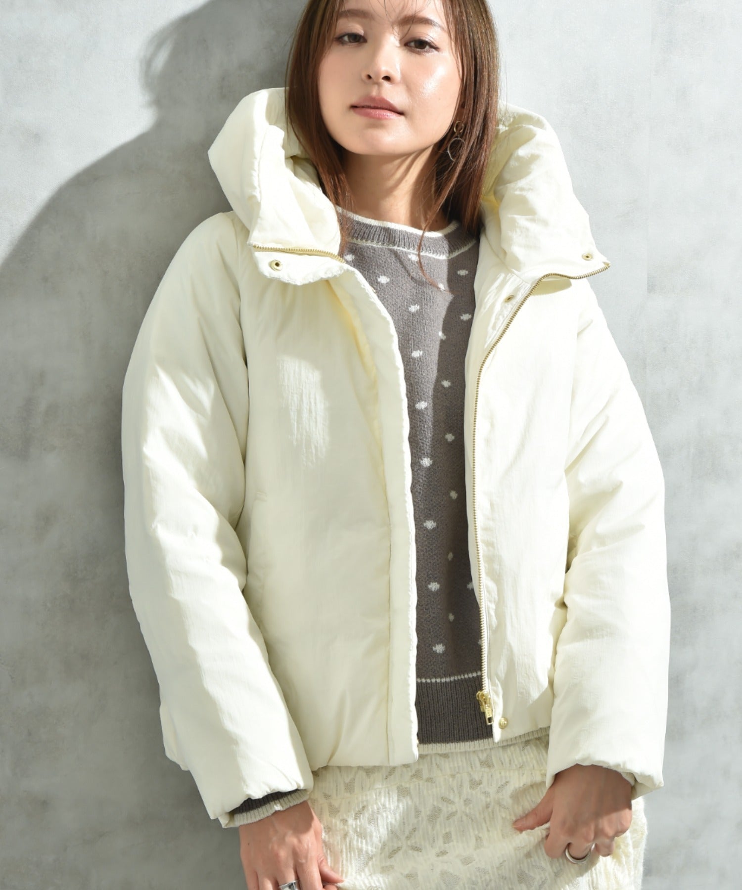 インタープラネット INTERPLANET ナイロンマイクロタフタフード付ショートコート (オフホワイト) オフホワイト