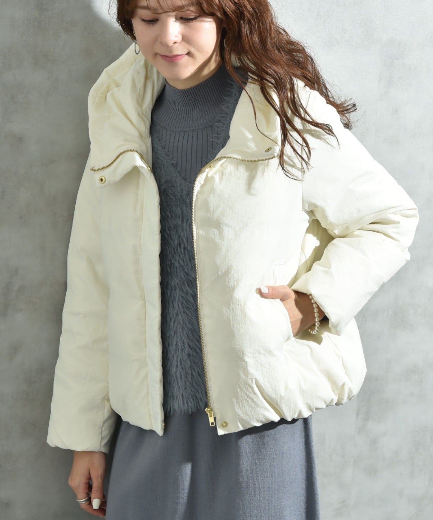 インタープラネット INTERPLANET ナイロンマイクロタフタフード付ショートコート (オフホワイト) オフホワイト