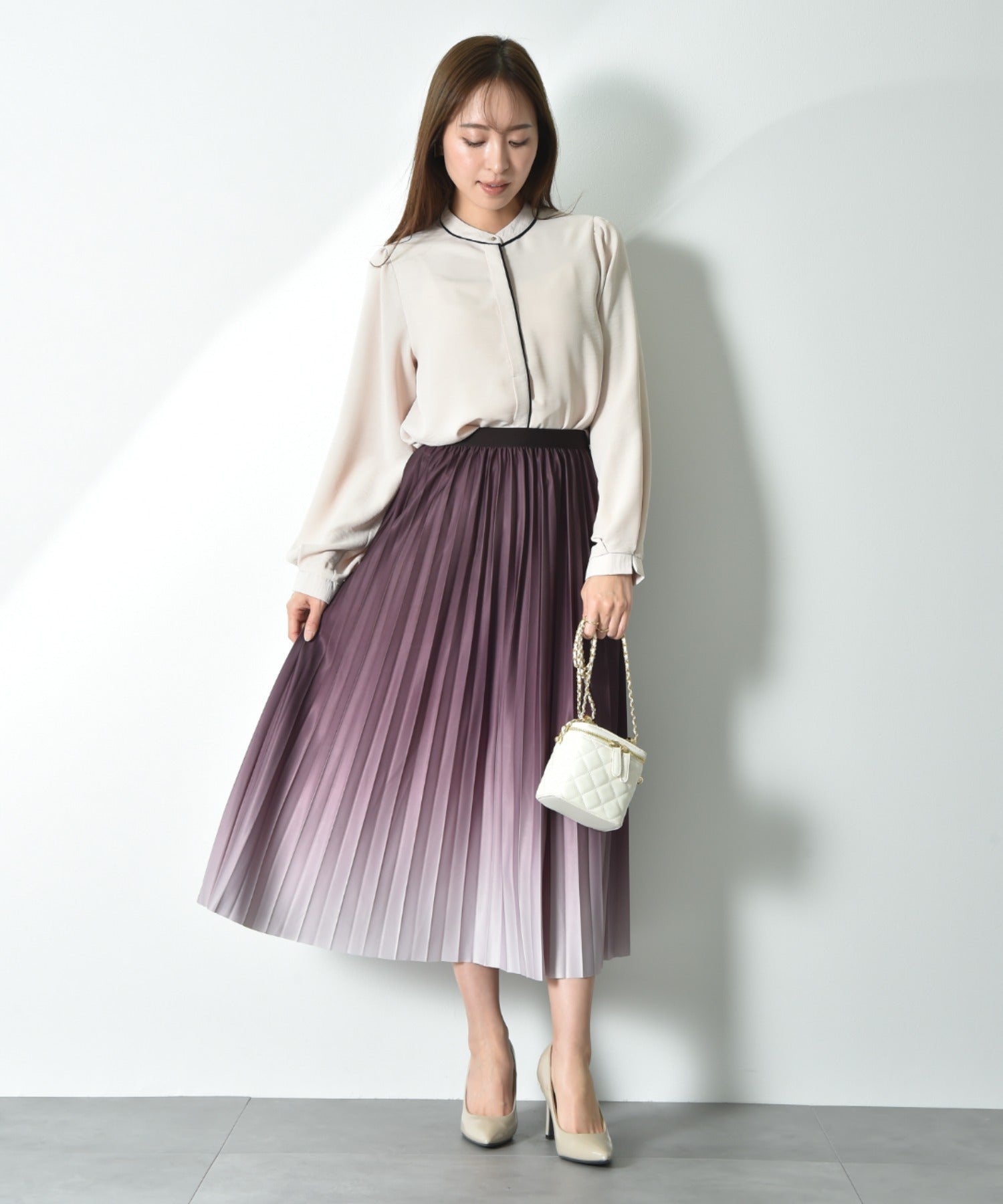 インタープラネット INTERPLANET グラデーションプリーツスカート (ブラック) ブラック