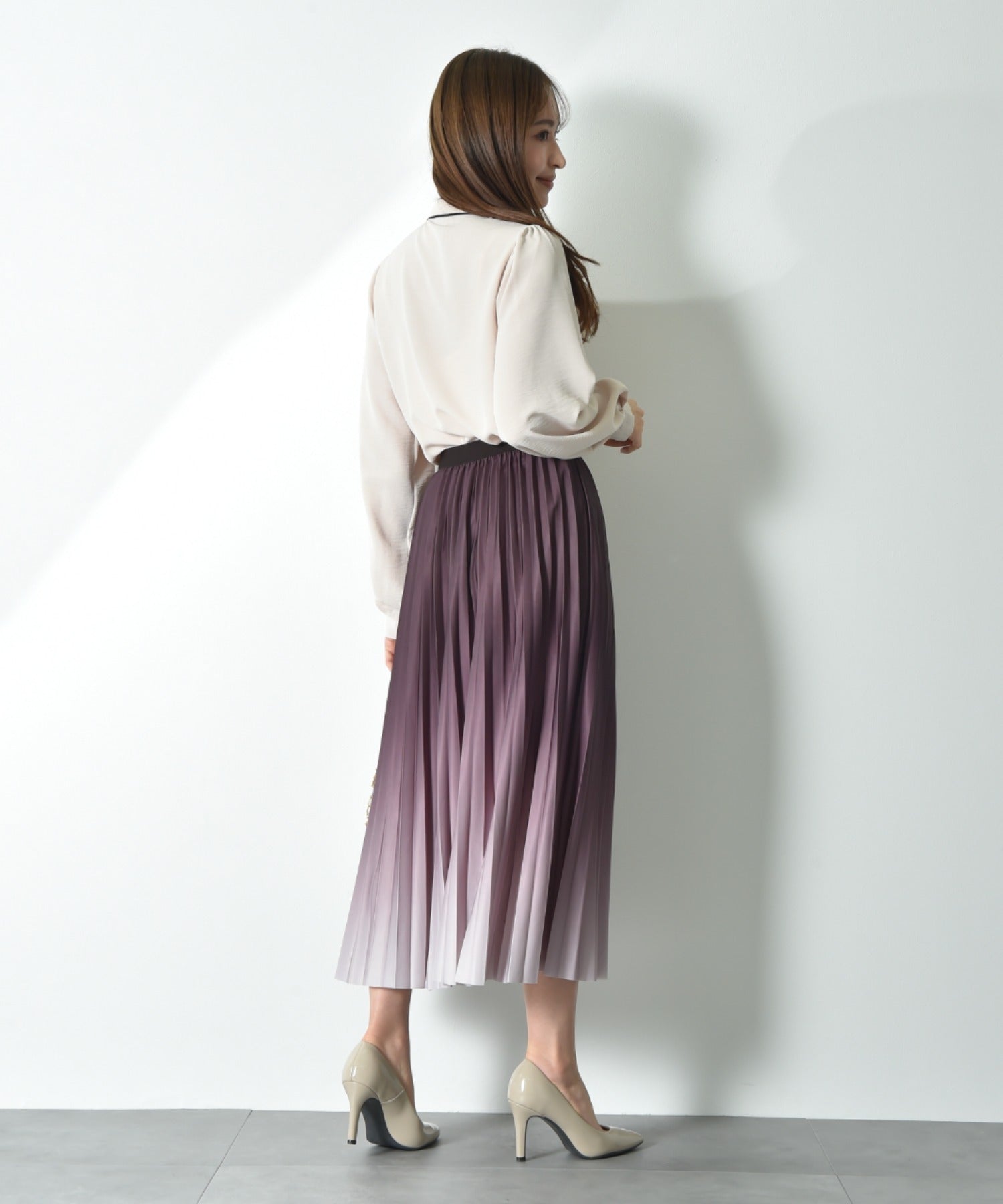 インタープラネット INTERPLANET グラデーションプリーツスカート (ブラック) ブラック