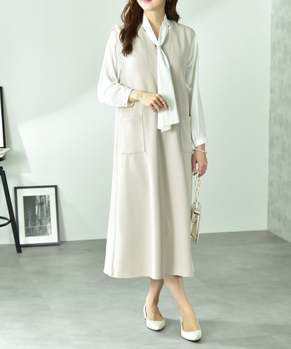 インタープラネット INTERPLANET ダンボールニットフレンチスリーブ深Vワンピース (ライトベージュ) ライトベージュ