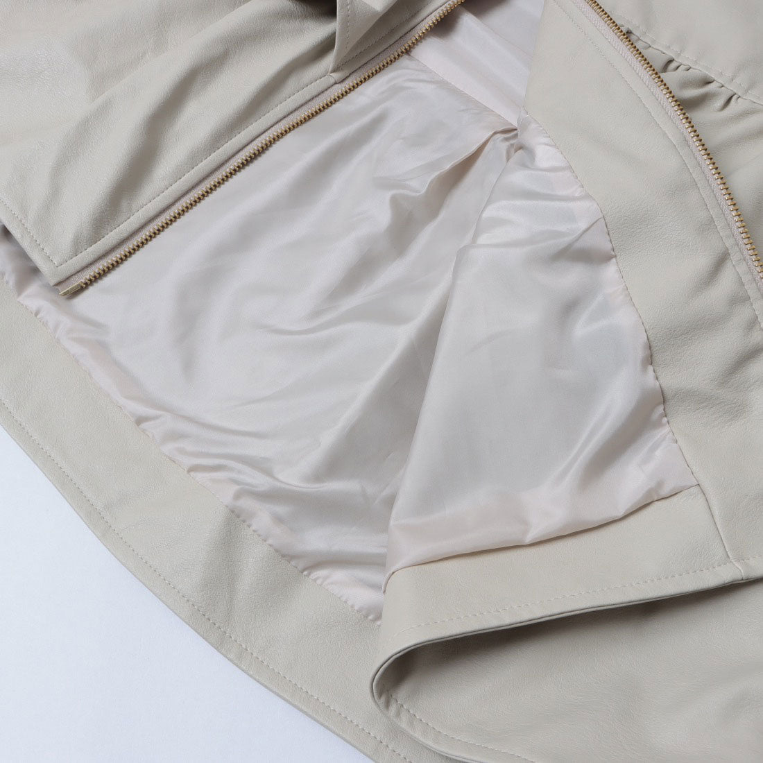 インタープラネット INTERPLANET フェクレザーノーカラーティアードジャケット (ネイビー) ネイビー