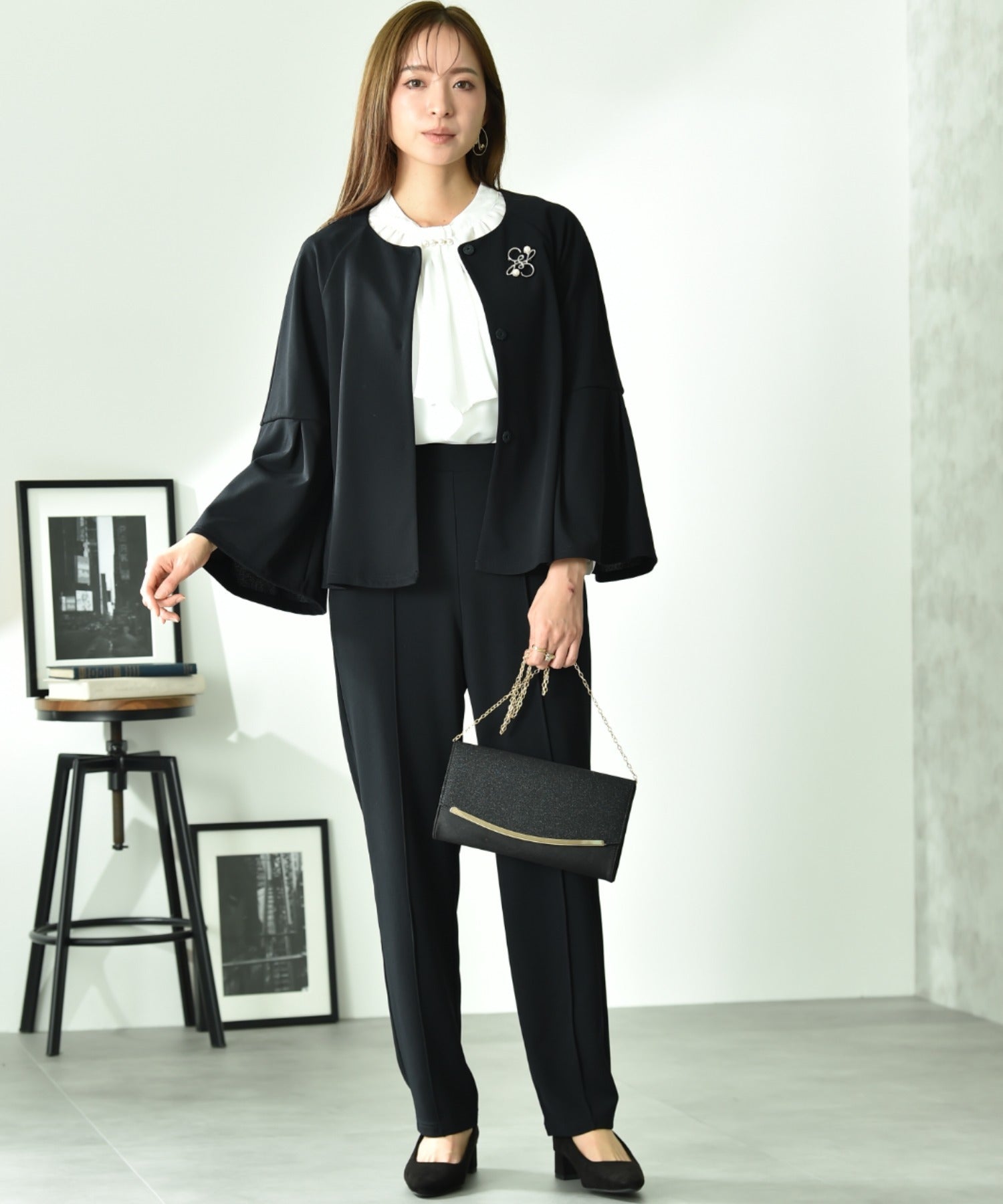 インタープラネット INTERPLANET ニュアンスパール付ブローチ (ゴールド) ゴールド