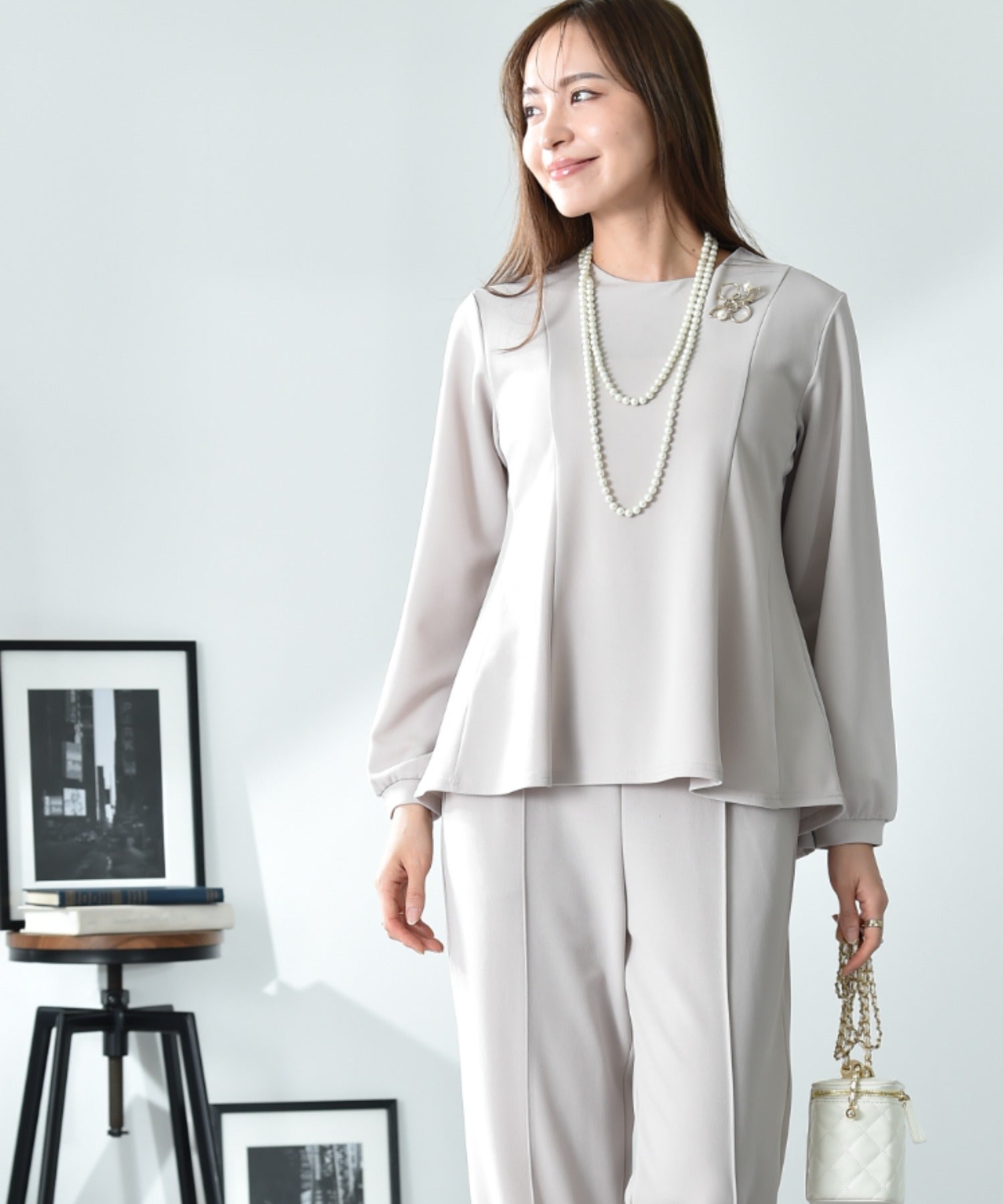 インタープラネット INTERPLANET ニュアンスパール付ブローチ (ゴールド) ゴールド