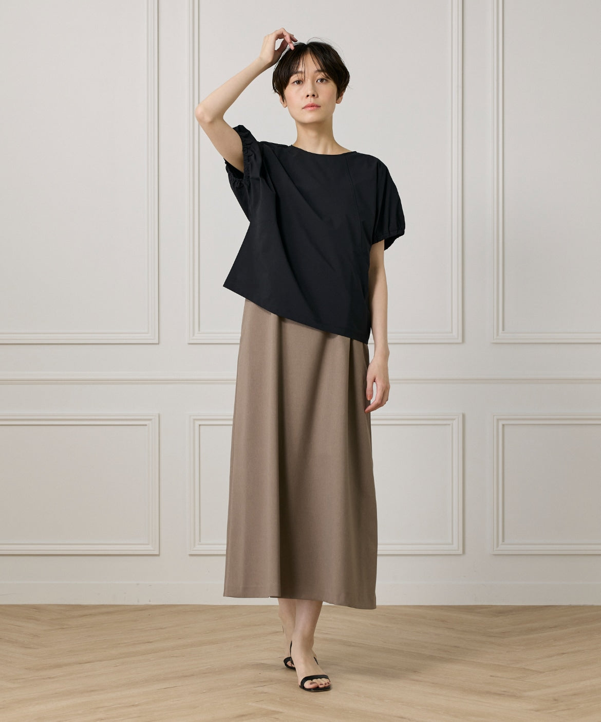 イッツインターナショナル I.T.'S. international キャザースリーブブラウス《撥水加工》 (モカチャ3) モカチャ3