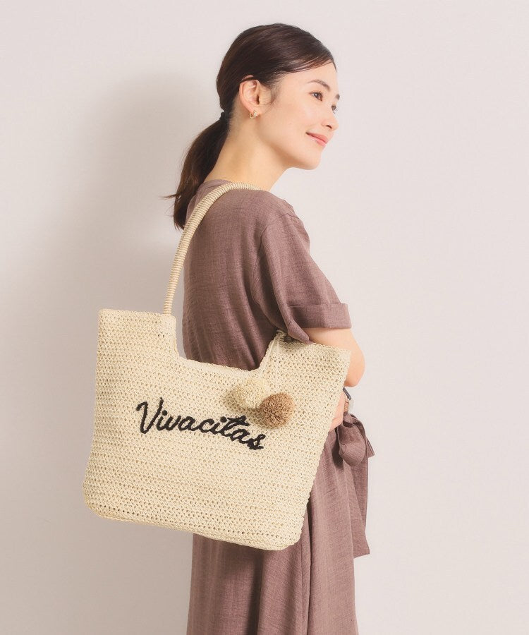 イッツデモ ITS'DEMO 雑材ロゴ刺繍チャーム付きトート (ベージュ(052)) ベージュ(052)
