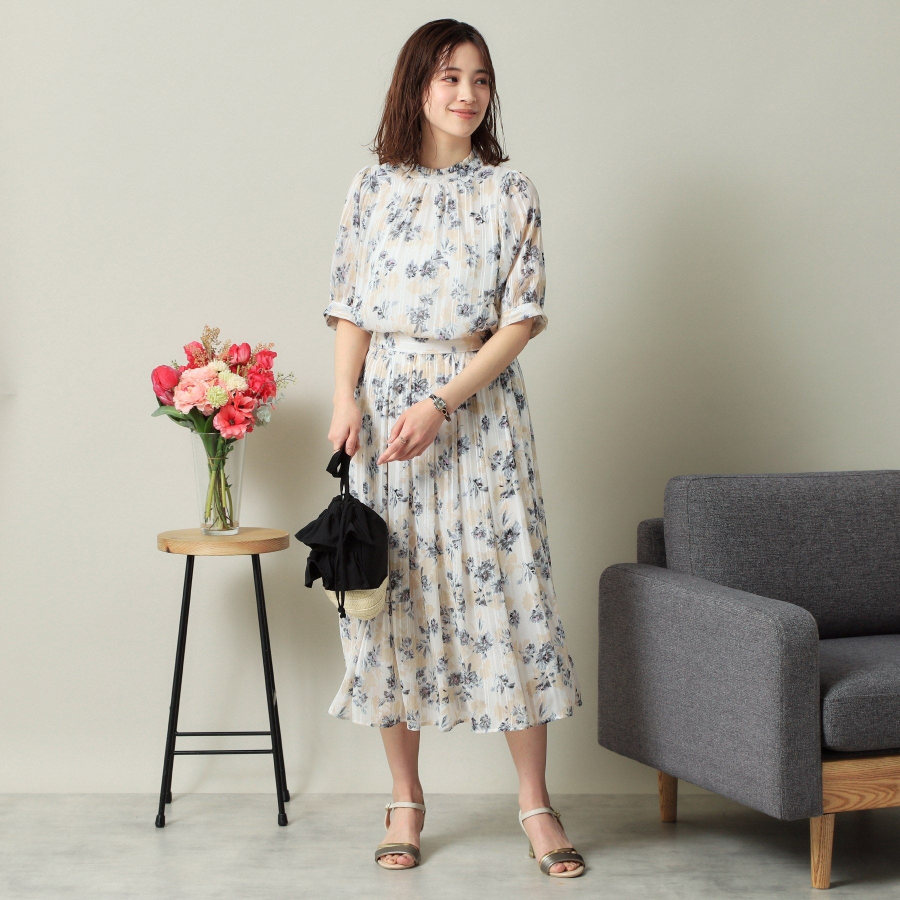 イッツデモ ITS'DEMO 【ウエストゴム/手洗い可】ラメストライプ花柄スカート (オフホワイト(103)) オフホワイト(103)