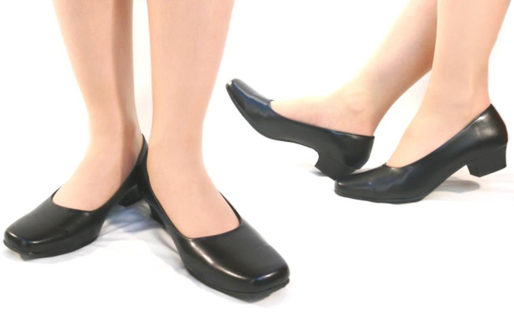 イタリコ ITALICO 日本製 楽ちん3cmローヒール スクエア プレーン3E パンプス