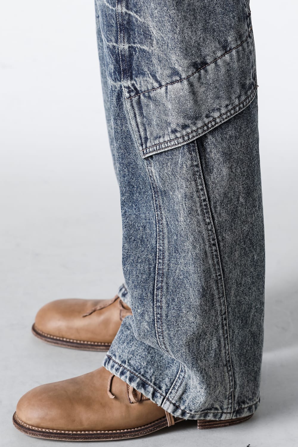 ジュン ジー Juun.J Washed Denim Straight Pants