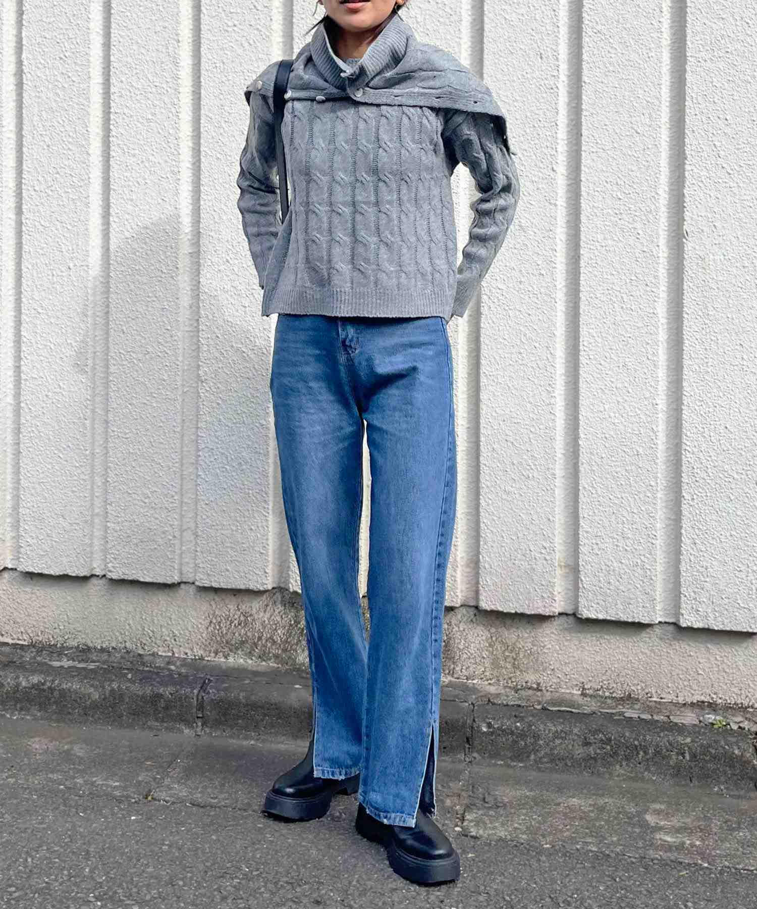 ジュエローブ Jewelobe ネックウォーマー付きケーブルニットプルオーバー