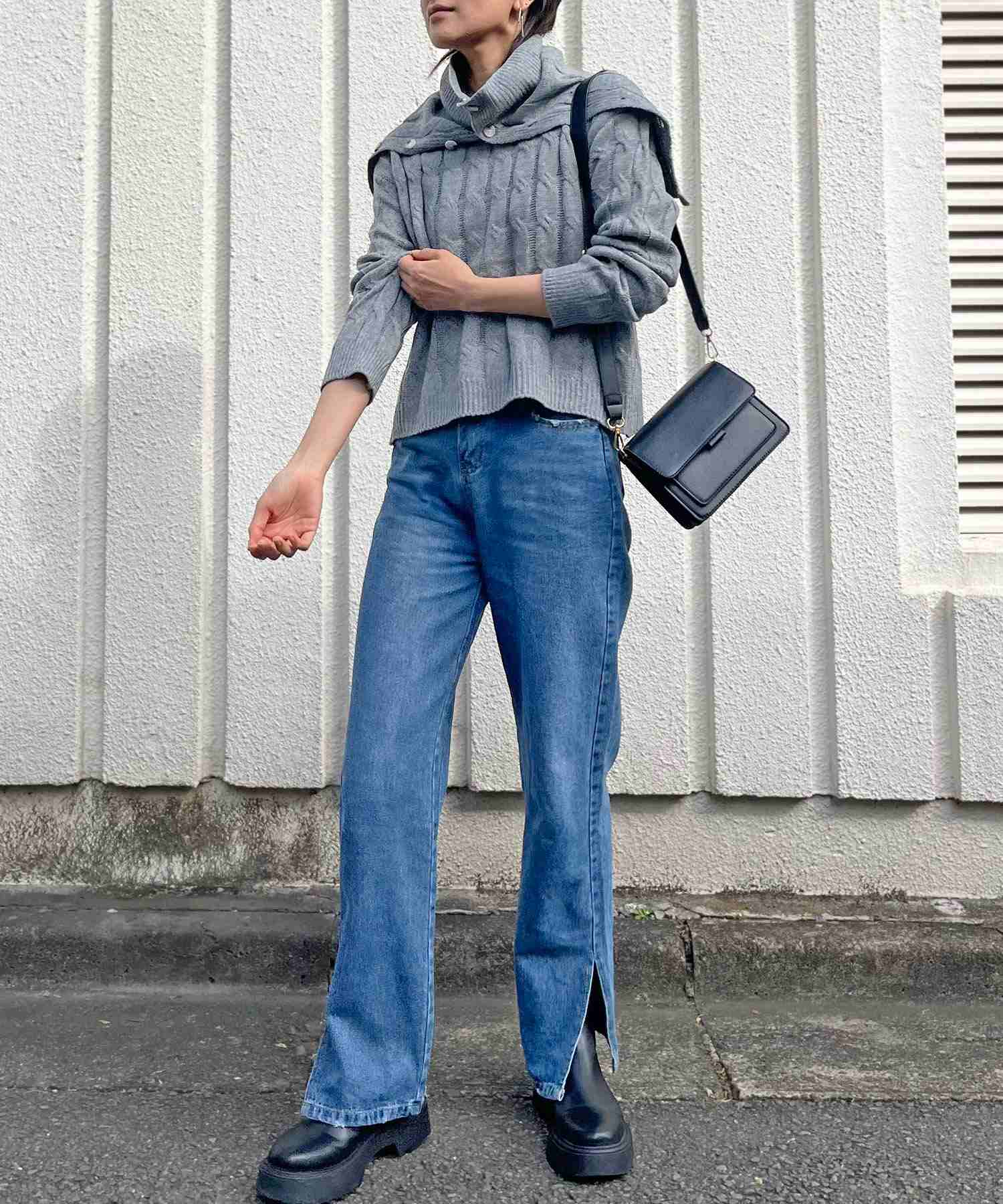 ジュエローブ Jewelobe ネックウォーマー付きケーブルニットプルオーバー