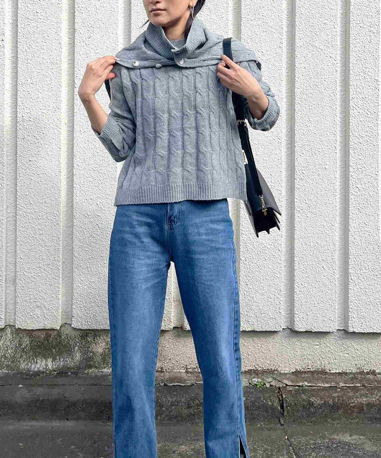 ジュエローブ Jewelobe ネックウォーマー付きケーブルニットプルオーバー