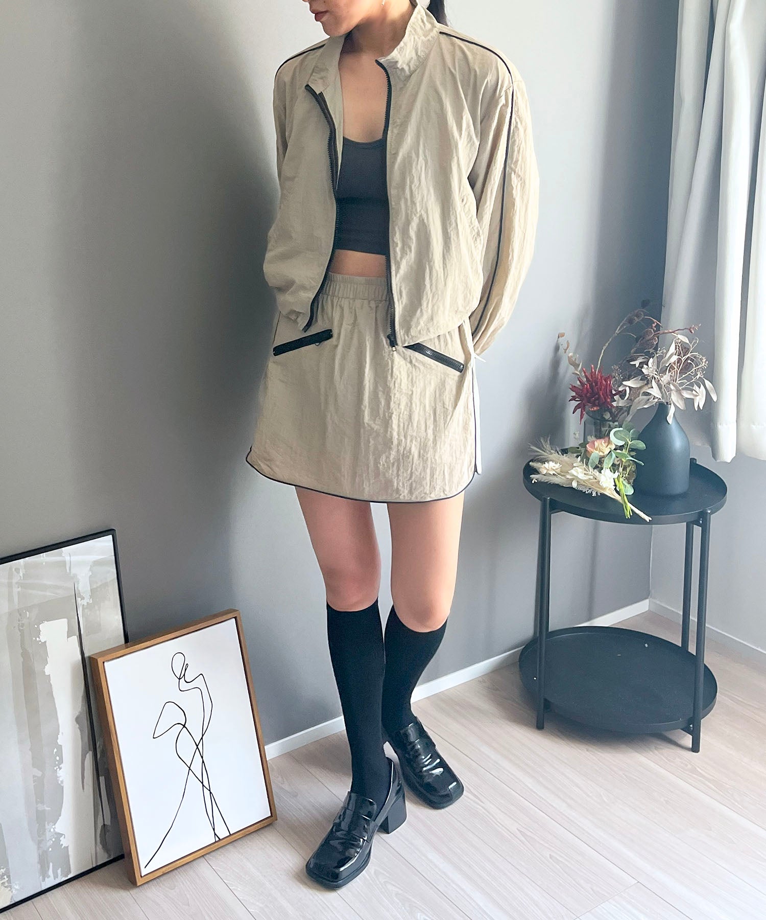 ジュエローブ Jewelobe バイカラーパイピングナイロンタッチブルゾン&ミニスカパンセットアップ