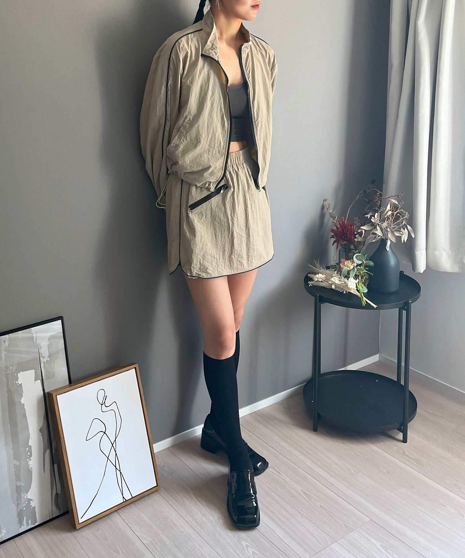 ジュエローブ Jewelobe バイカラーパイピングナイロンタッチブルゾン&ミニスカパンセットアップ