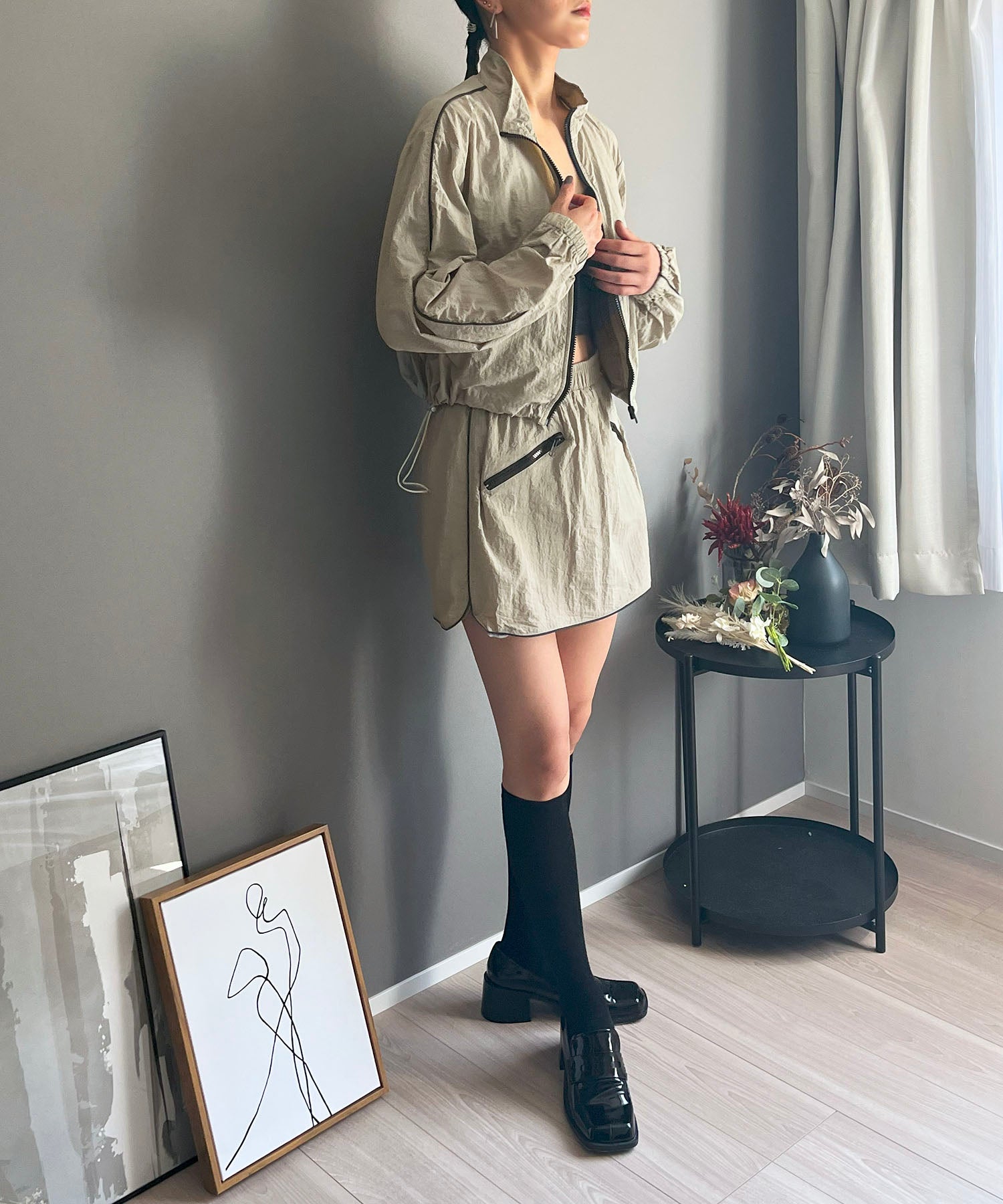 ジュエローブ Jewelobe バイカラーパイピングナイロンタッチブルゾン&ミニスカパンセットアップ