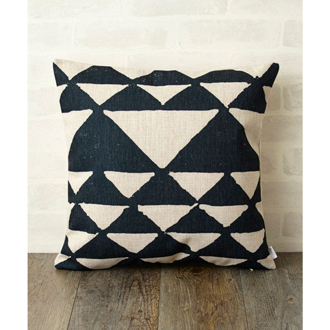 ジュビリー Jubilee クッションカバー (ホワイト×ブラック) ホワイト×ブラック