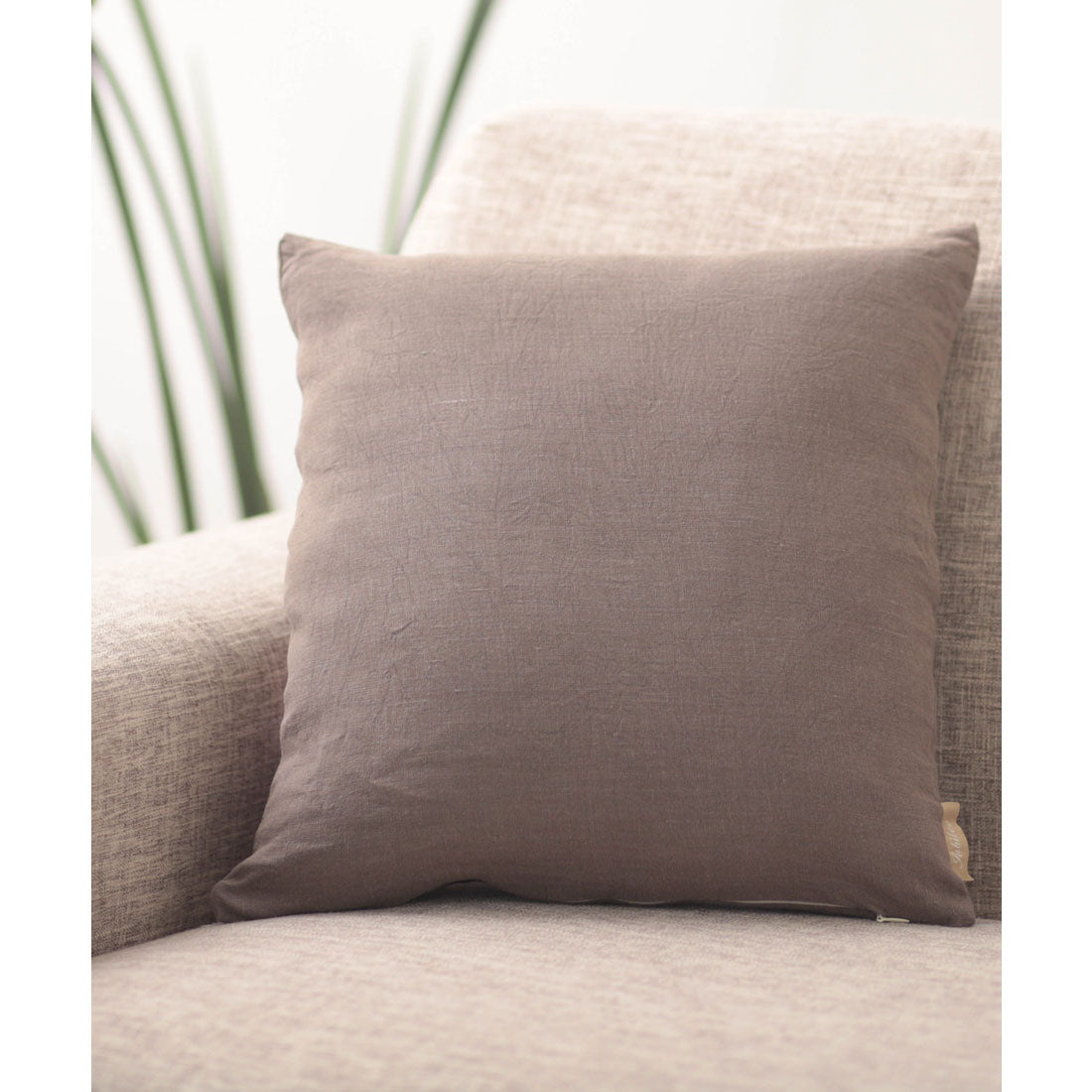 ジュビリー Jubilee 洗いざらし 天然麻 100% ストーンウォッシュ クッションカバー (グレイッシュベージュ) グレイッシュベージュ
