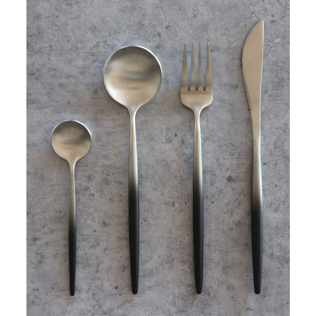 ジュビリー Jubilee 高品質 高級カトラリー 4点セット【返品不可商品】 (シルバー) シルバー