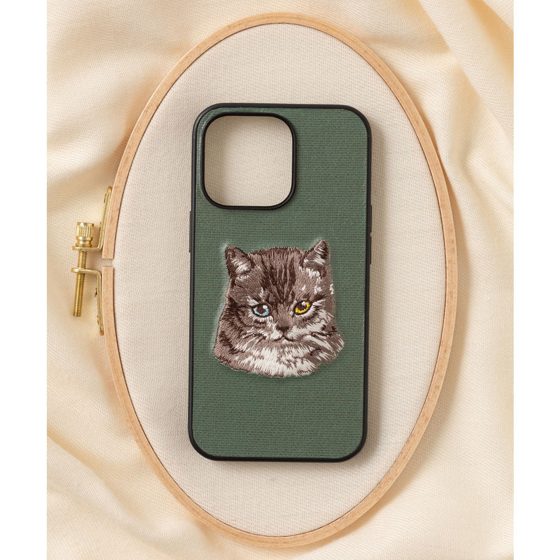 ジュビリー Jubilee 立体刺繍スマホケース iPhone PUレザー【6/7/SE/12/12pro/13/13pro 対応】