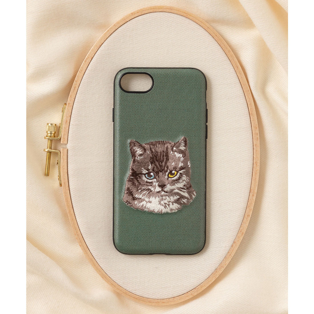 ジュビリー Jubilee 立体刺繍スマホケース iPhone PUレザー【6/7/SE/12/12pro/13/13pro 対応】