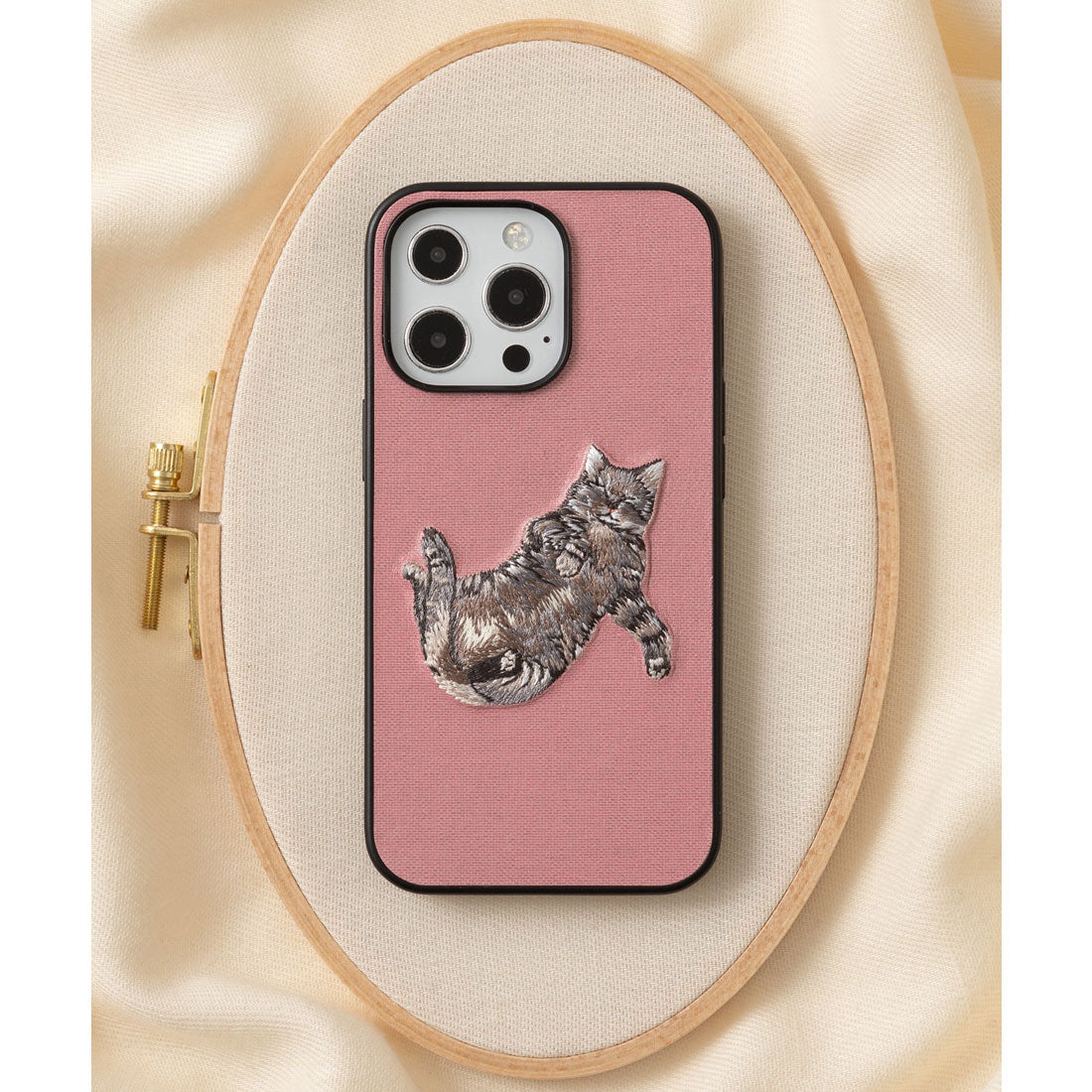 ジュビリー Jubilee 立体刺繍スマホケース iPhone PUレザー【6/7/SE/12/12pro/13/13pro 対応】