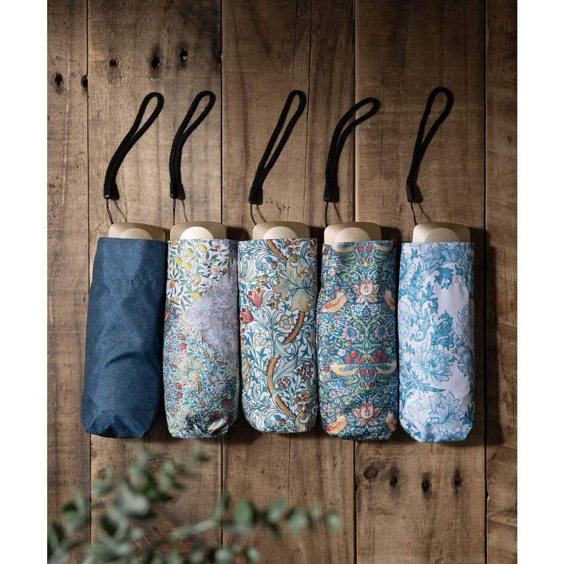 ジュビリー Jubilee 日傘 UPF50+ 98% UVカット ウィリアムモリス柄 晴雨兼用 軽量コンパクト 折りたたみ