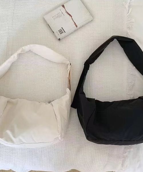 リバランス REBALANCE 斜めがけショルダーバッグ 幅広ショルダーひも 幅広ショルダーベルト