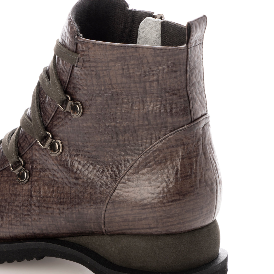 JS Heartlavel Adult Leather Lace-up Ankle Boots