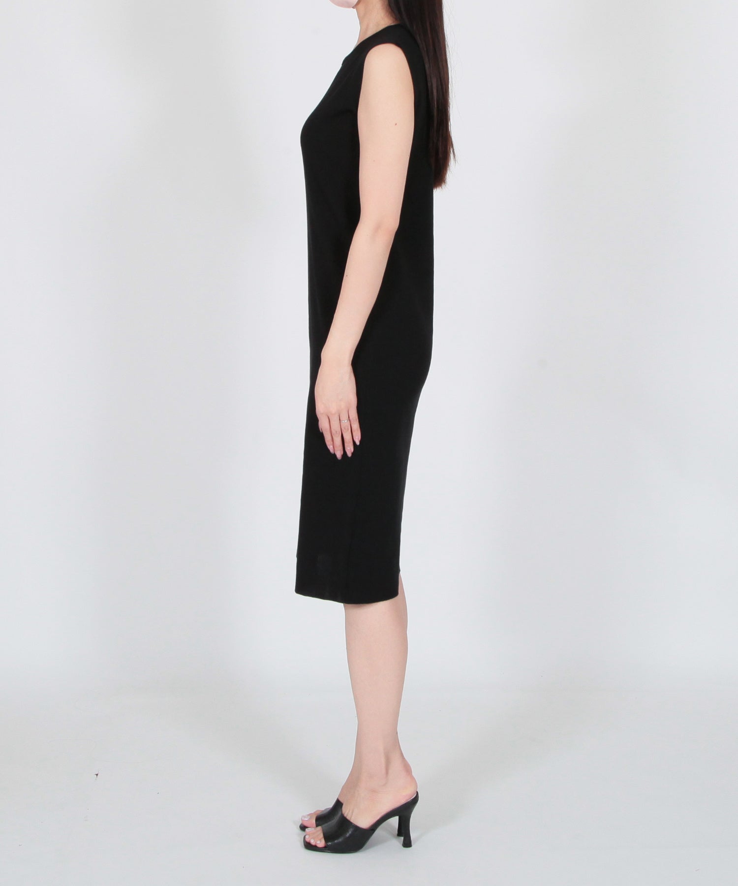 JULIA BOUTIQUE Mid-length straight sleeveless knit dress/23060