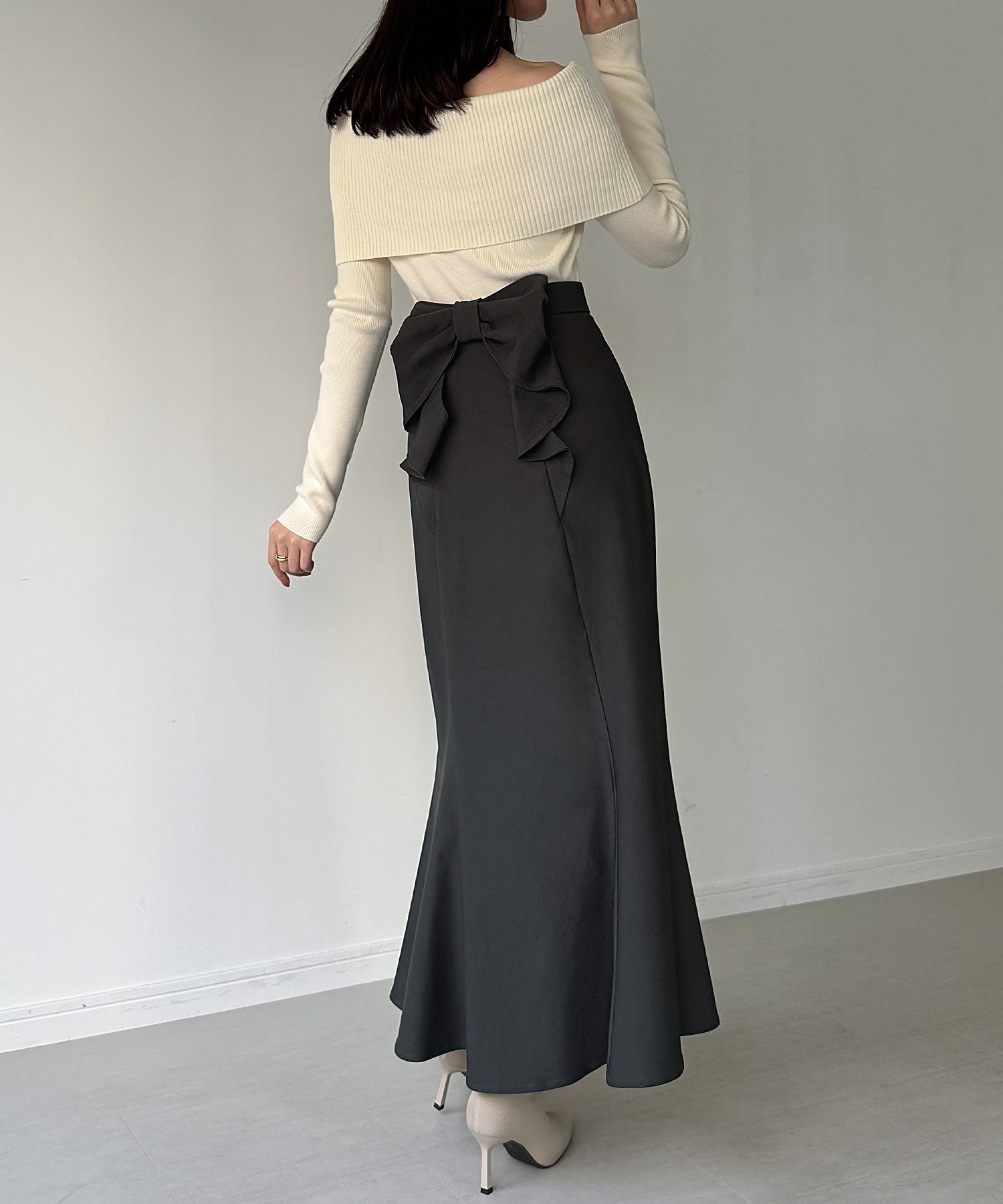 ジュノア JUNOAH バックリボンマーメイドスカート(裏地無し) (ダークグレー) ダークグレー