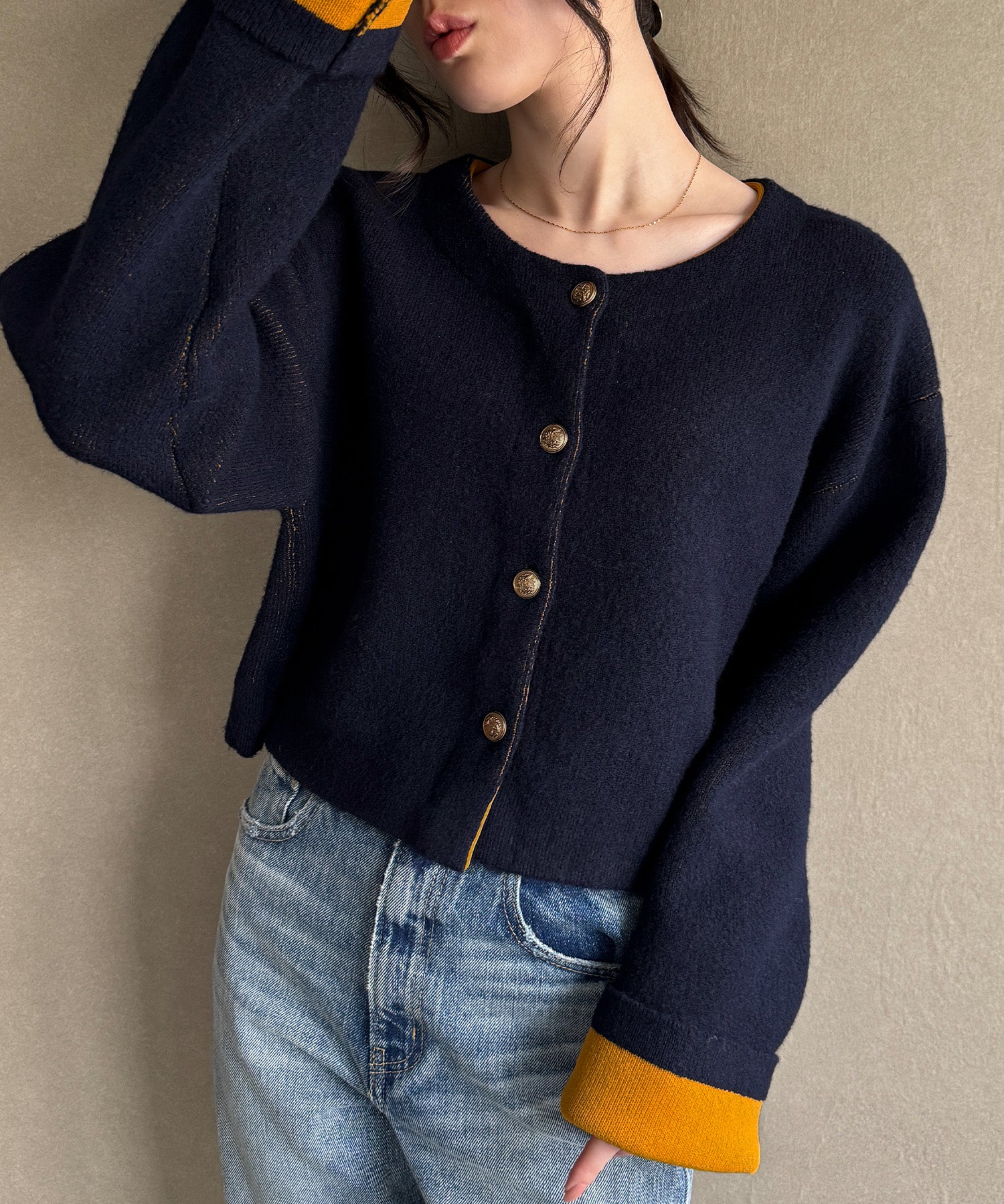 ジュノア JUNOAH 金釦裏配色ショートニットジャケット (ネイビー) ネイビー