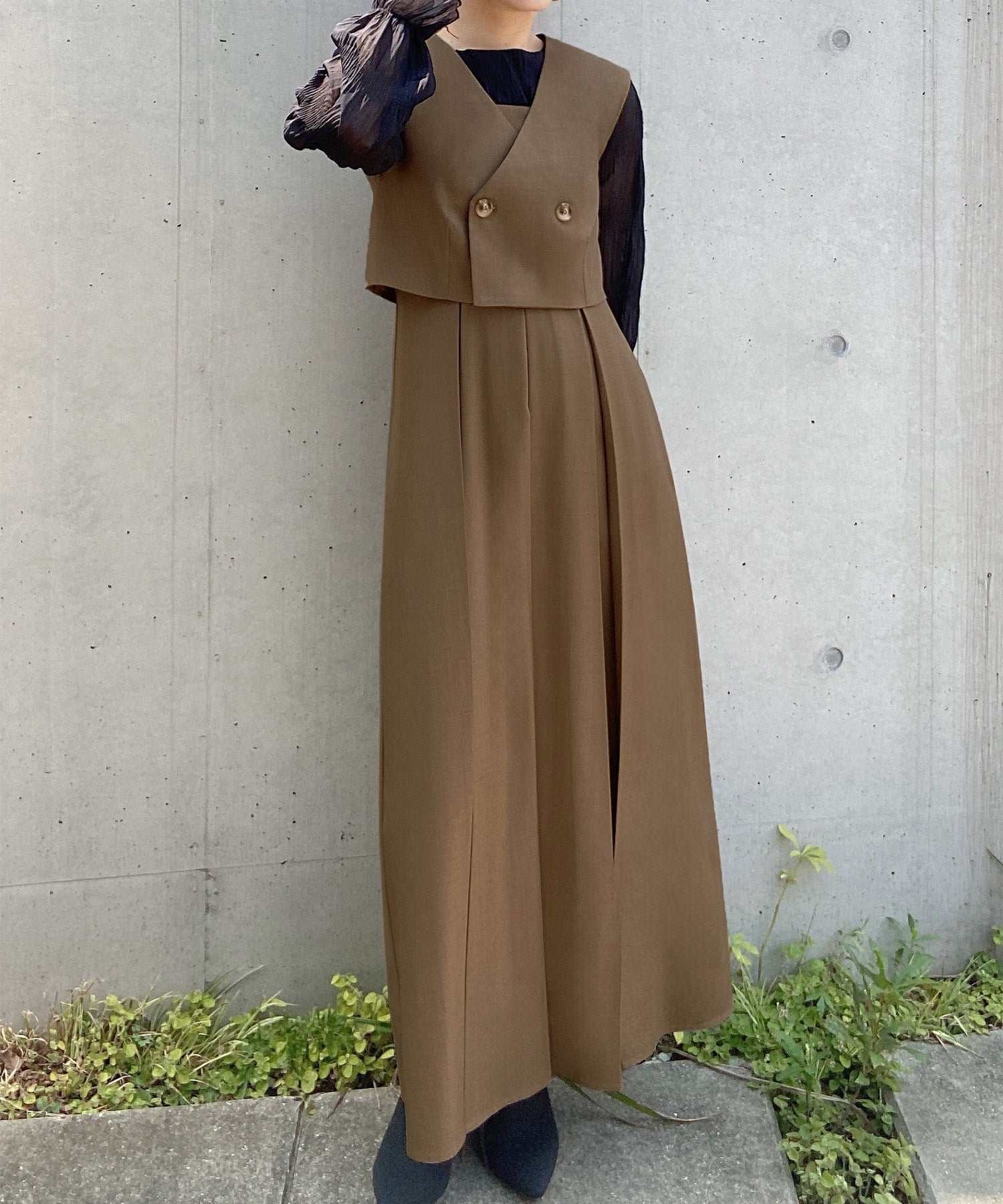 JUNOAH Short Vest + Pleated Camisole Dress