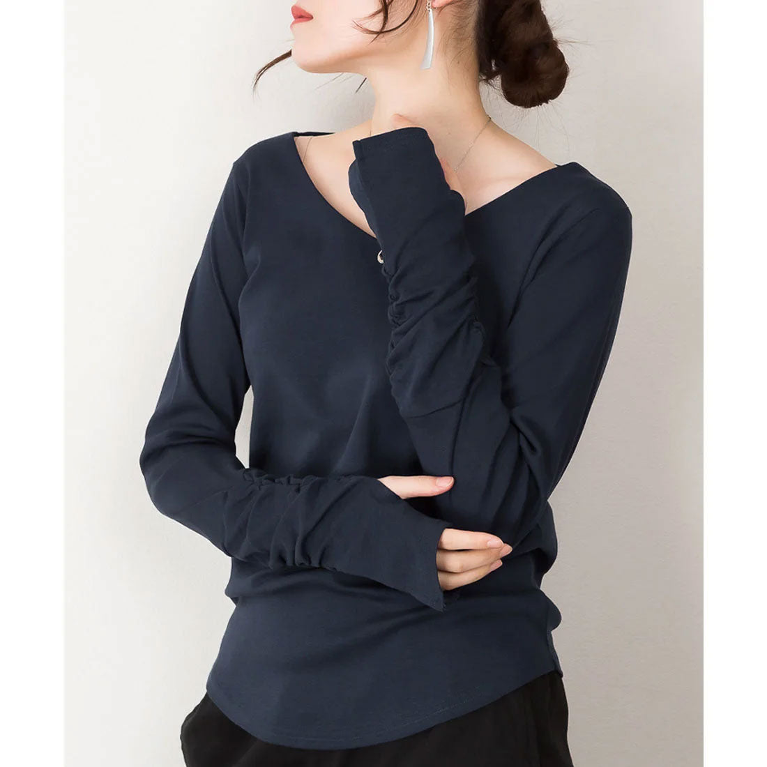 ジャングルジャロピー JUNGLE JALOPY Vネック指空きTシャツ