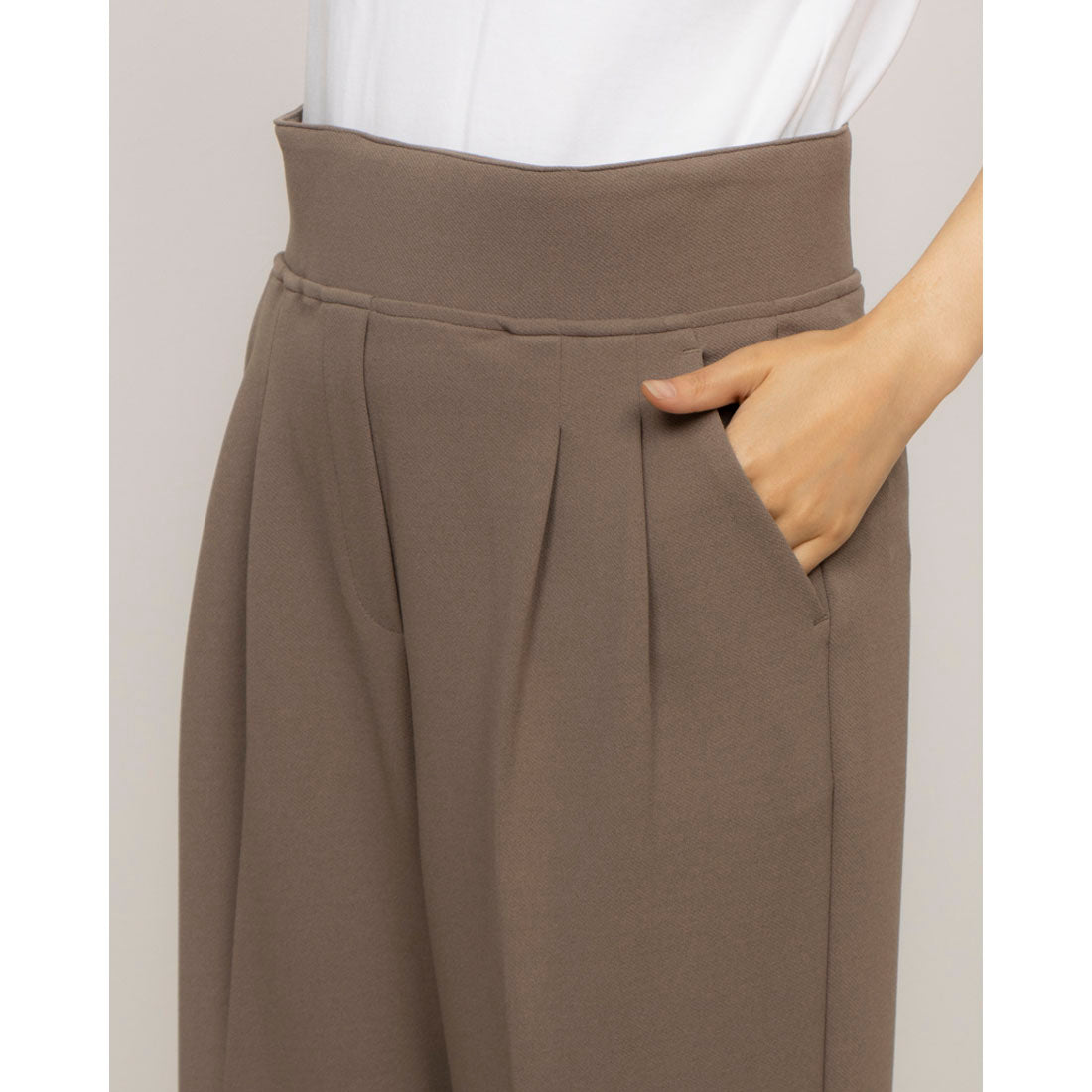 カールパークレーン KarLParkLane ニット タック太ミパンツ (ベージュ) ベージュ